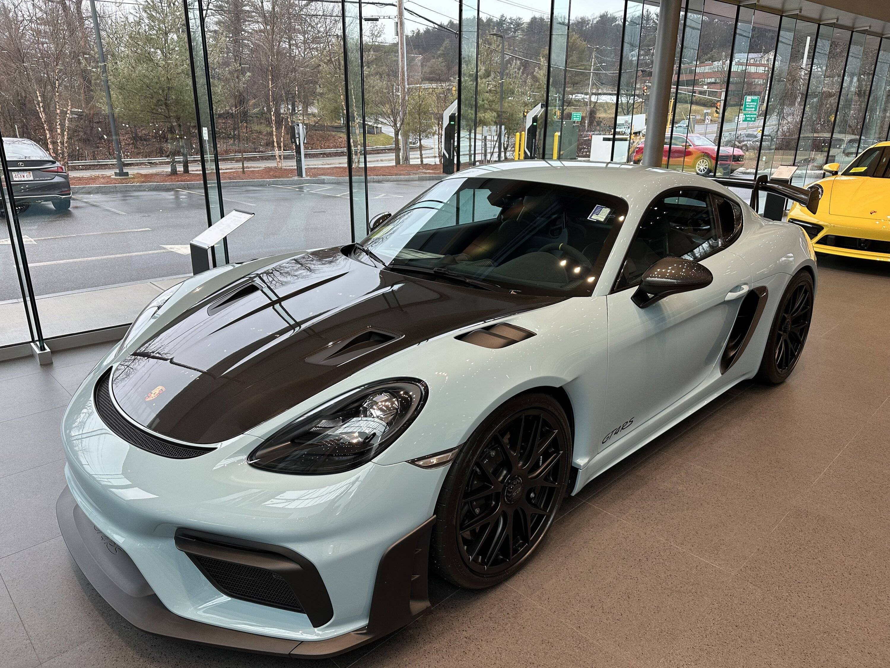 Porsche Taycan 🎨 PTS: PAINT TO SAMPLE Taycan Club & Photos Thread IMG_9498