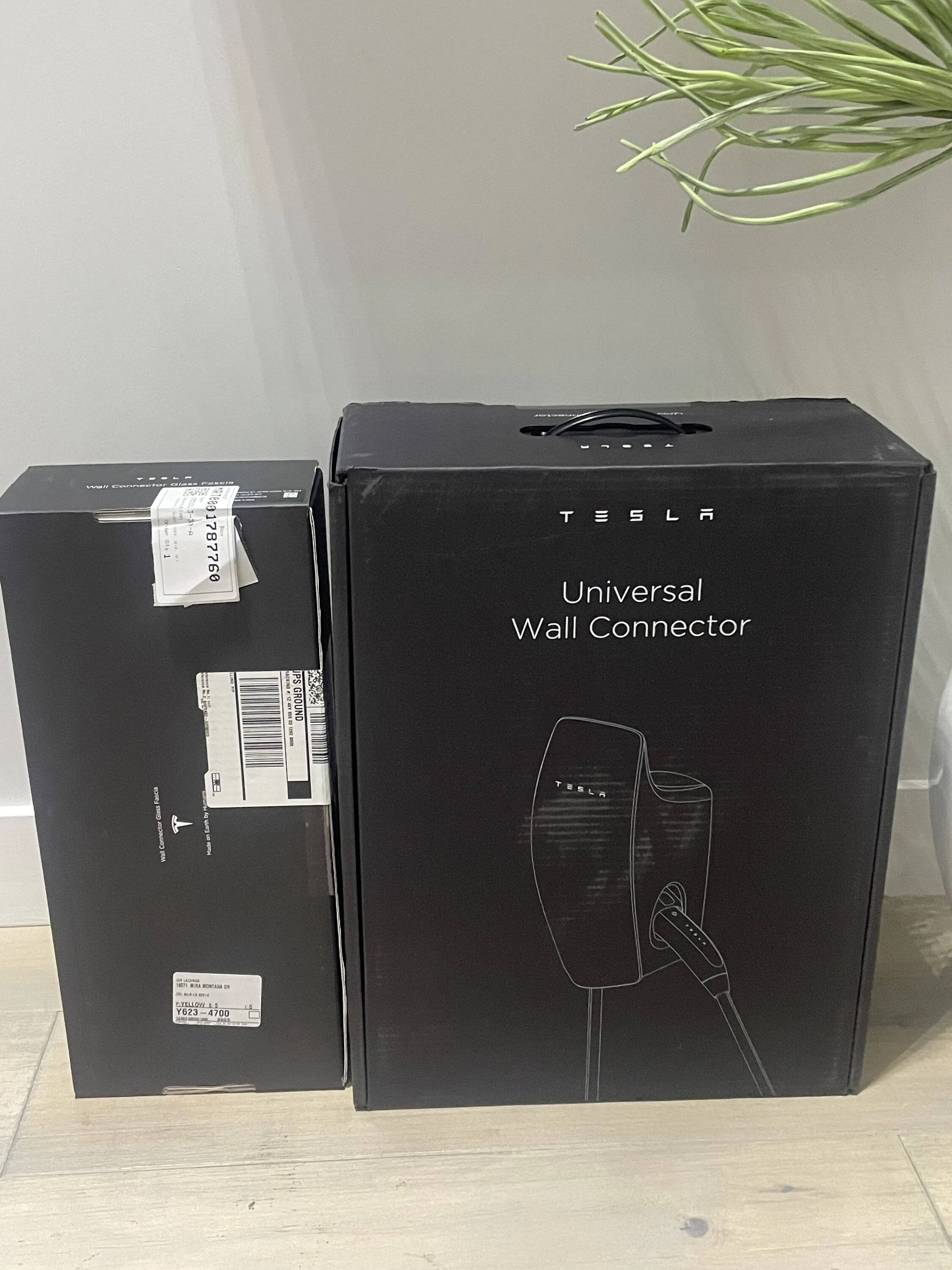 Porsche Taycan New Charger-related recall (for the 240 V cable) (NHTSA ID 23V-841) IMG_2228