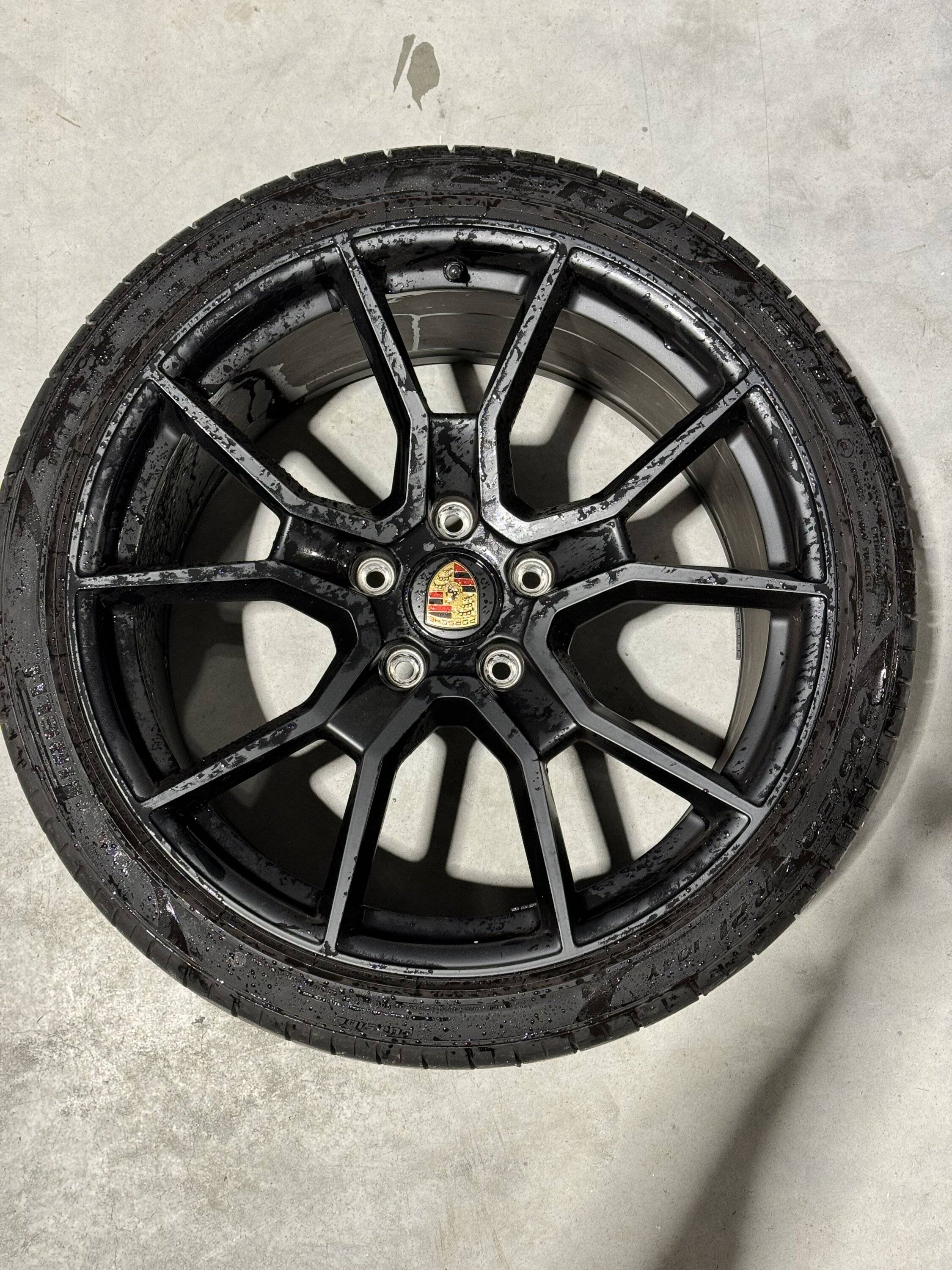 Porsche Taycan 21 inch RS Spyder GTS wheels IMG_0359