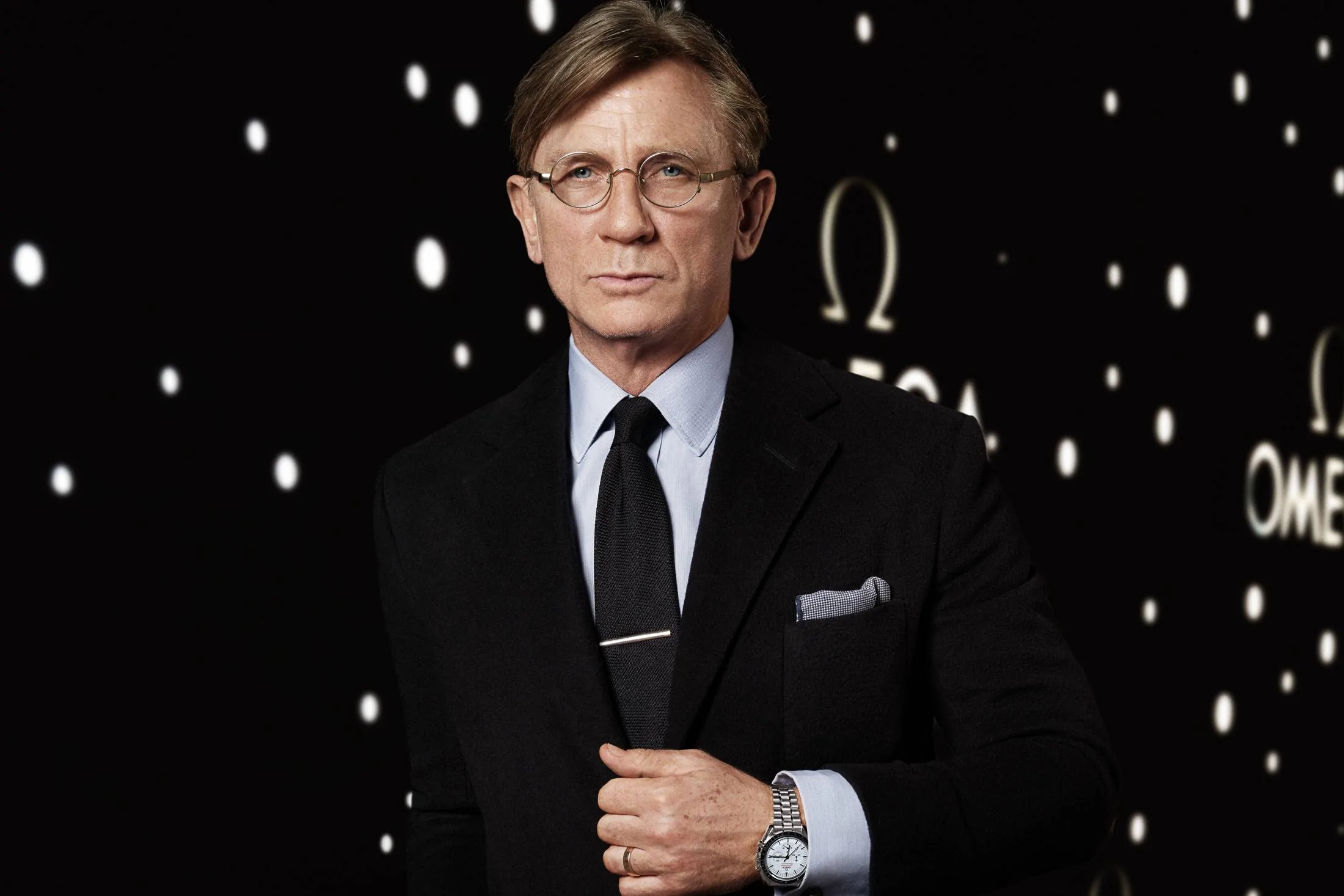 Porsche Taycan Watch collectors - let's talk watches here! PlanetOMEGA_DanielCraig-2