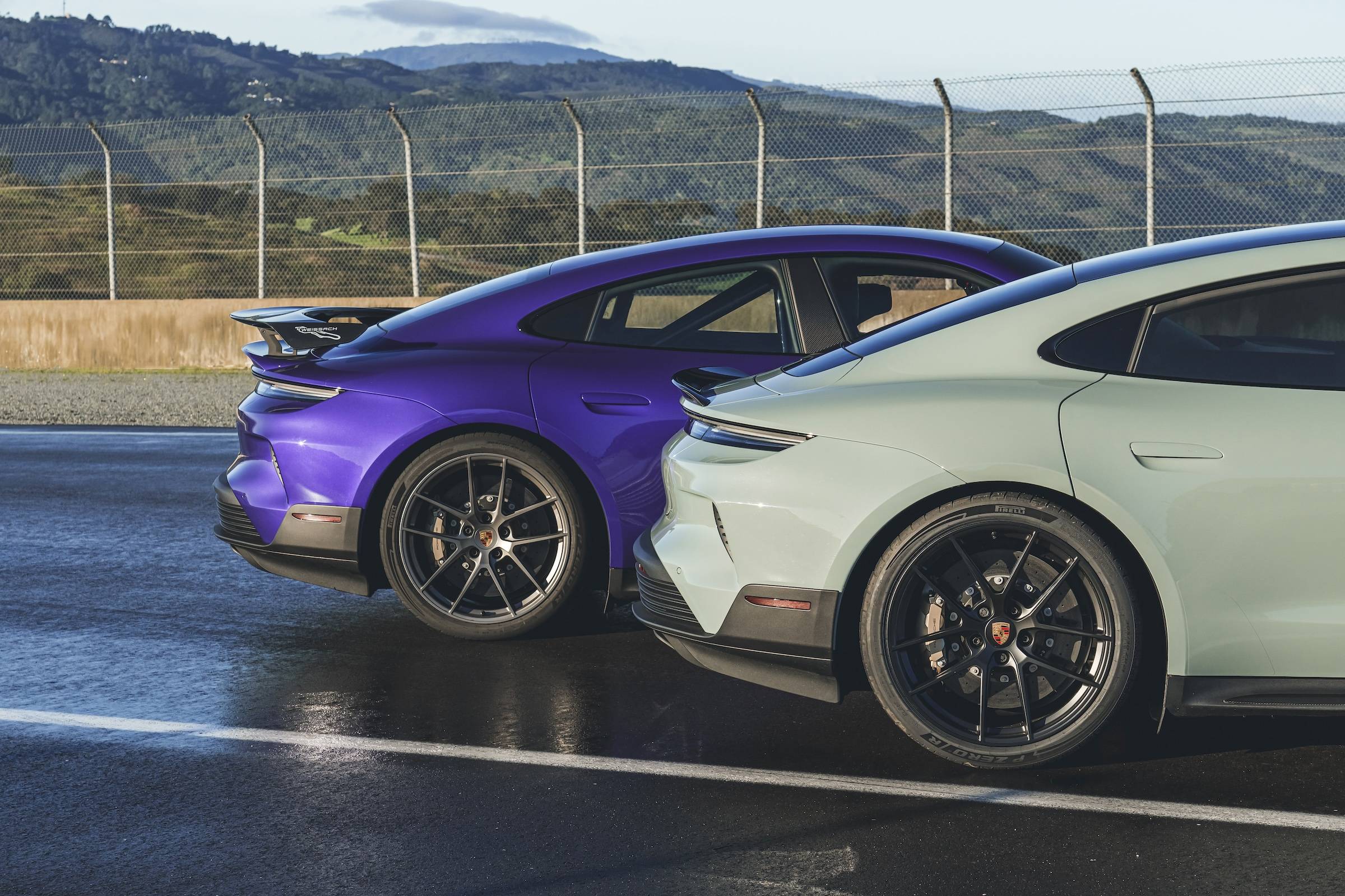 Porsche Taycan World Premiere: 2025 Taycan Turbo GT and Taycan Turbo GT with Weissach Package S24_0344_fine