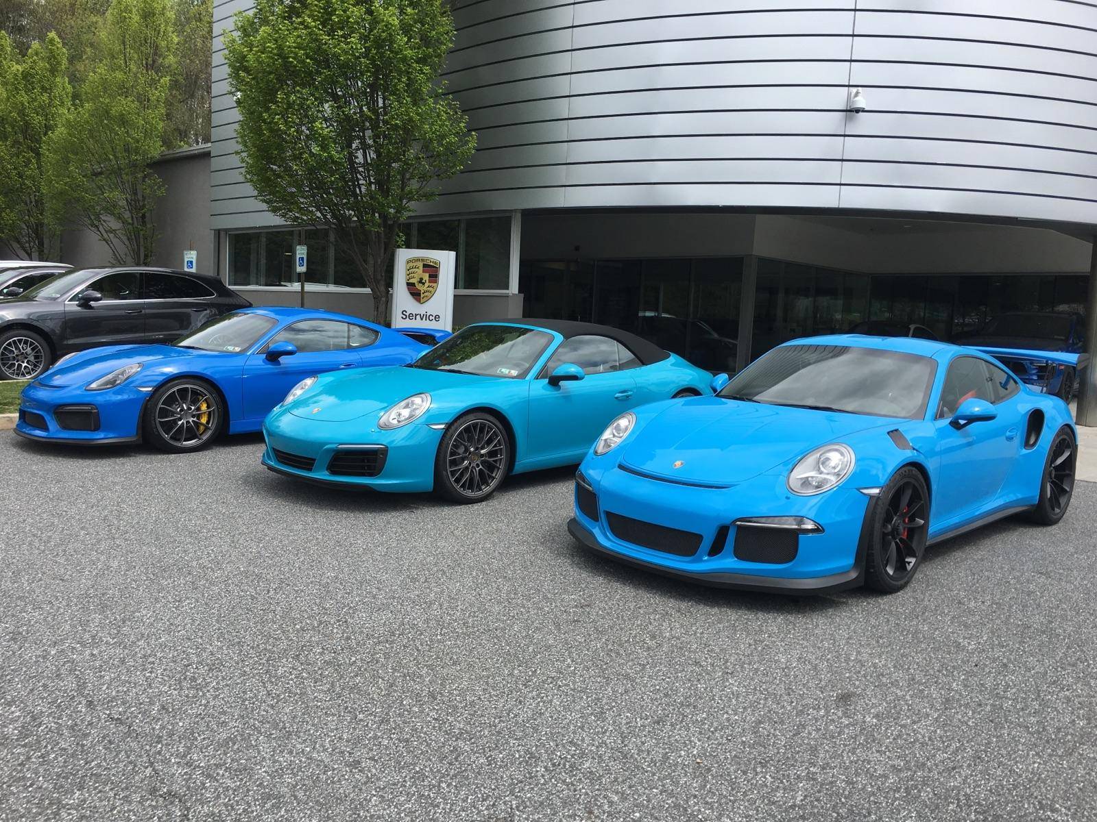 Porsche Taycan CPO 2023 Turbo S or New 2024 PTS GTS for the same money tricolorsgzi3UYq