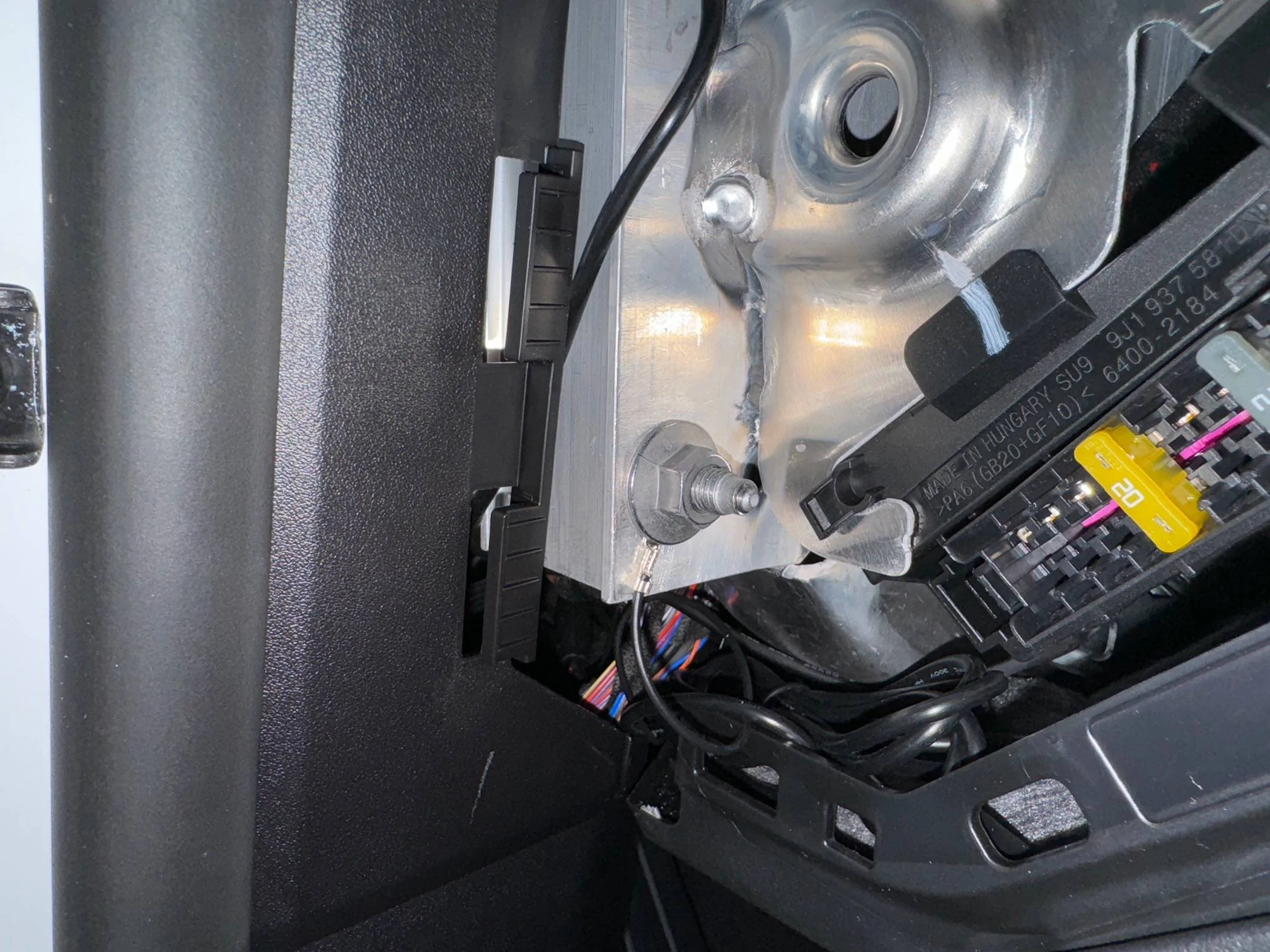 Porsche Taycan Radar Detector - Hardwire Fuse Box imag