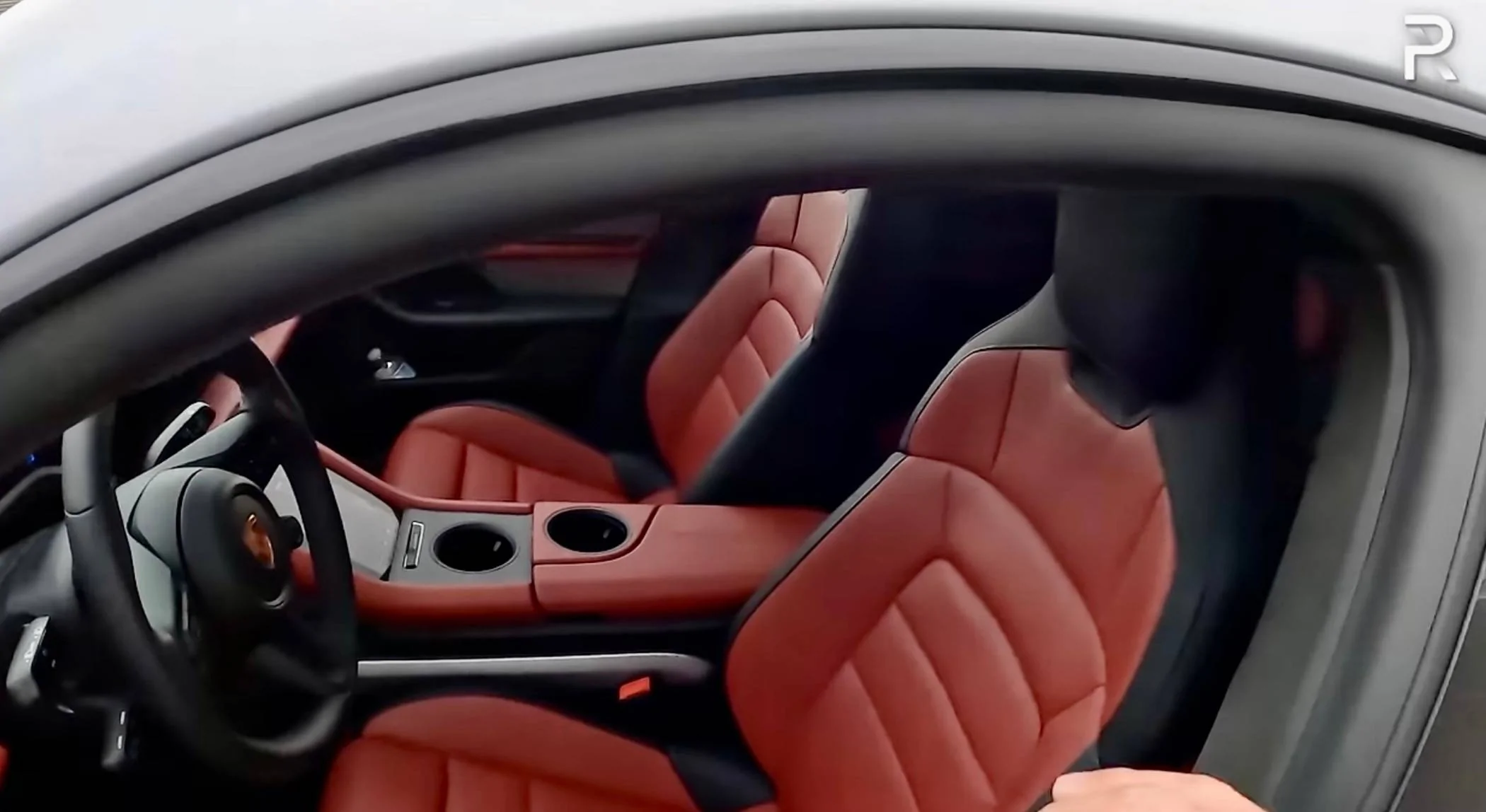 Porsche Taycan The New Two-Tone Seats IMG_3481