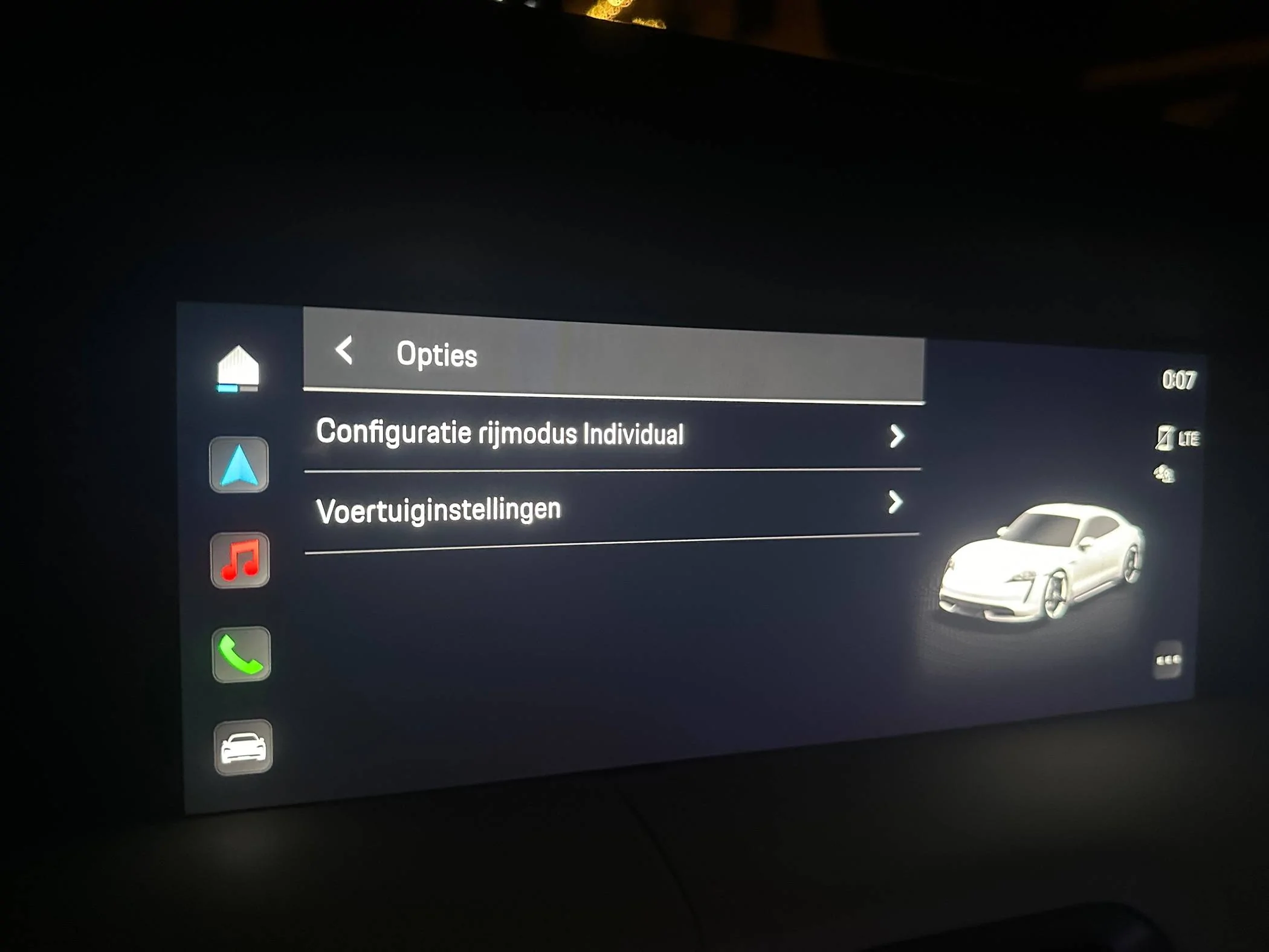 Porsche Taycan Can’t change max speed in range mode IMG_0097