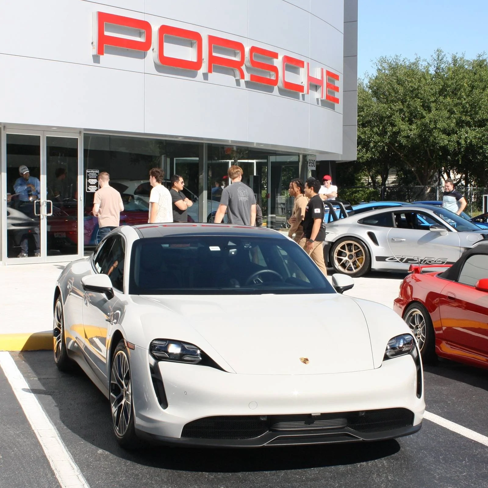 Porsche Taycan CHALK Taycan Club IMG_3739_A