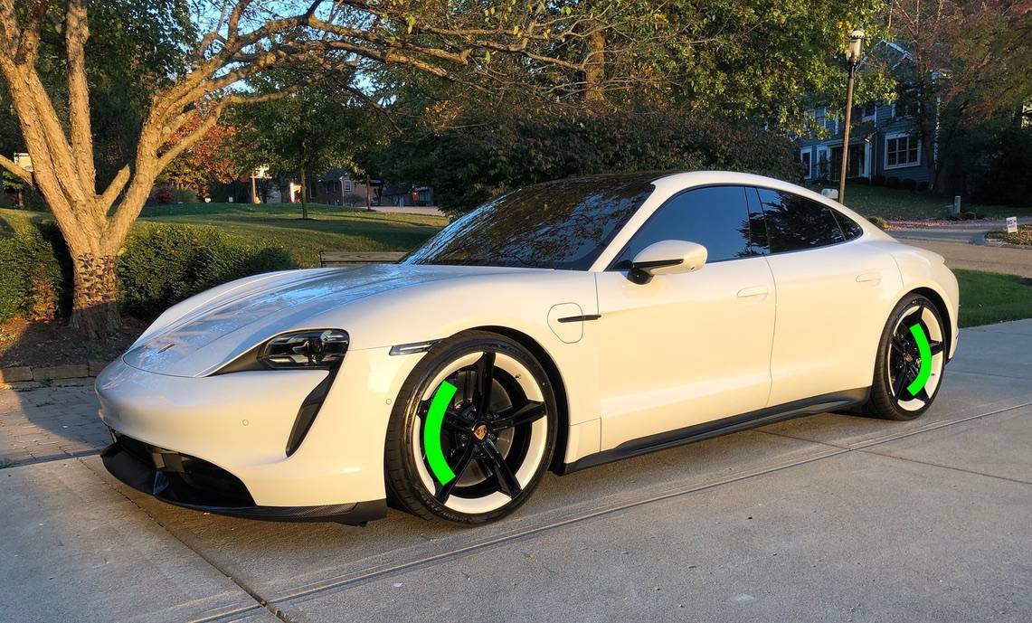 Porsche Taycan Soooo… why no green brake caliper option? 1713197950518-w0