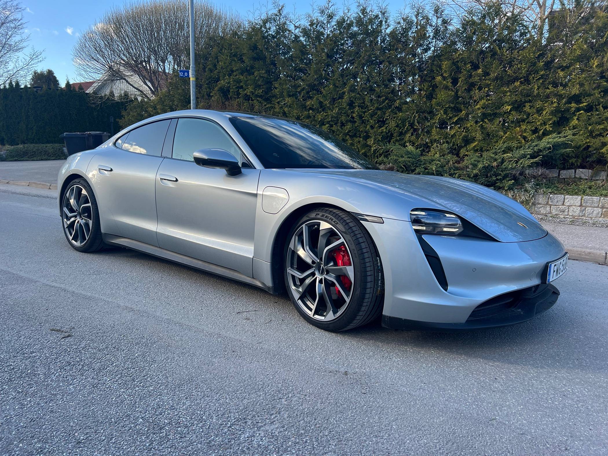 Porsche Taycan Any Gmp Italia Rebel 21" pics? IMG_5971