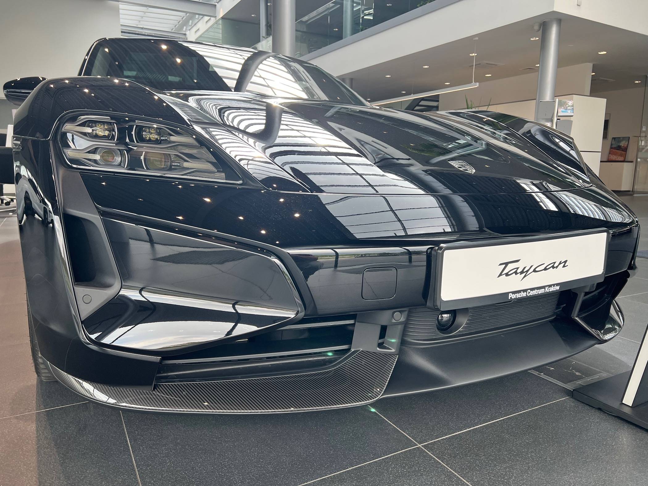 Porsche Taycan NEW Updated 2025 Taycan Reviews Are Here! IMG_8914