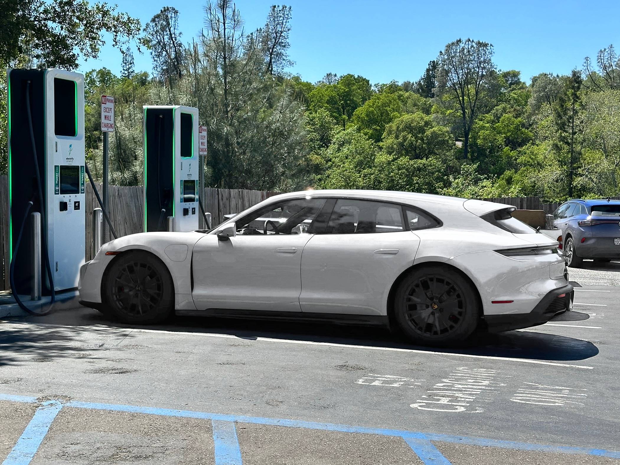 Porsche Taycan EA - how often is free charging working for you? IMG_2957