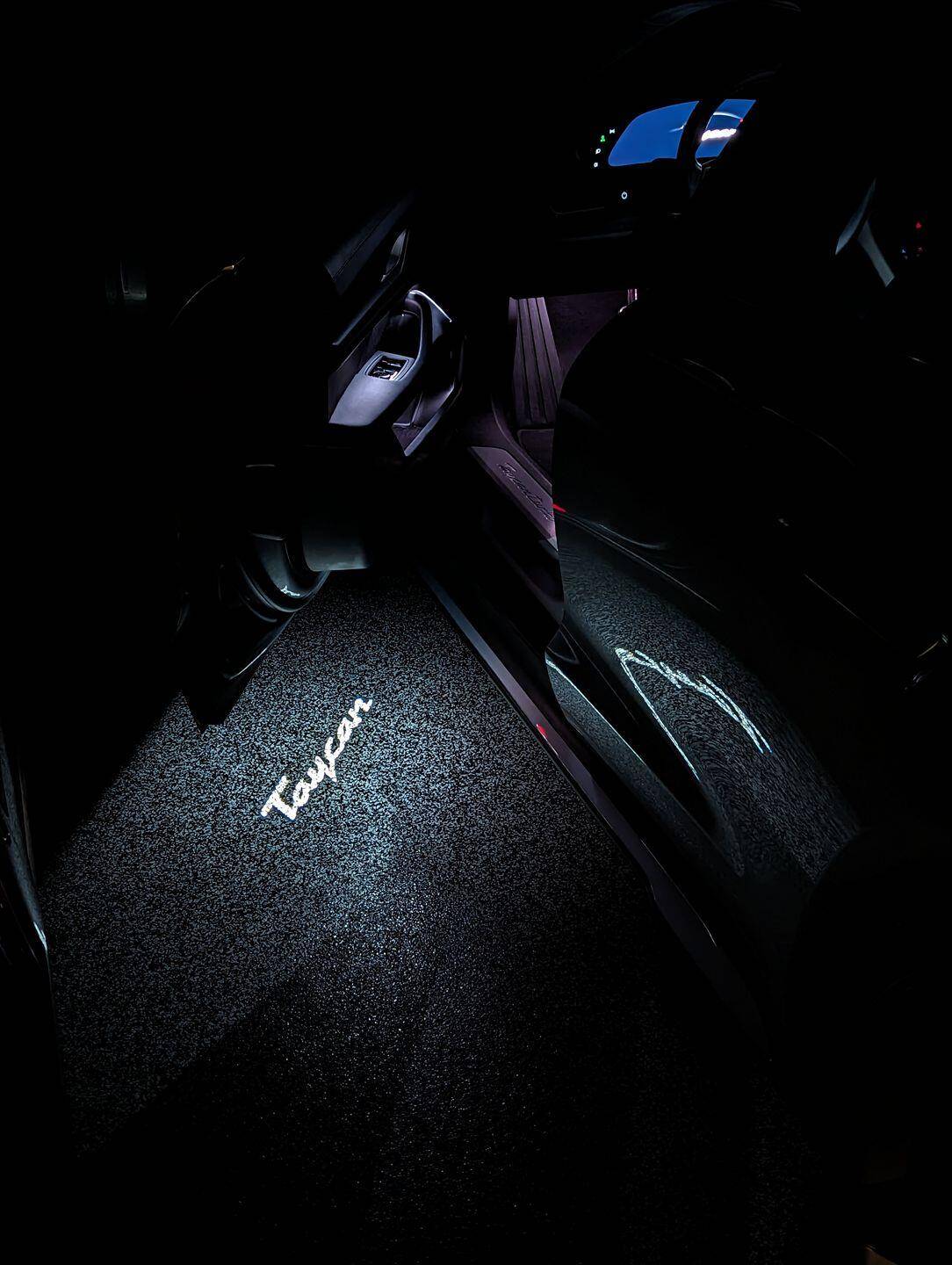 Porsche Taycan Installed puddle lights “Taycan” 1713832574247-qf