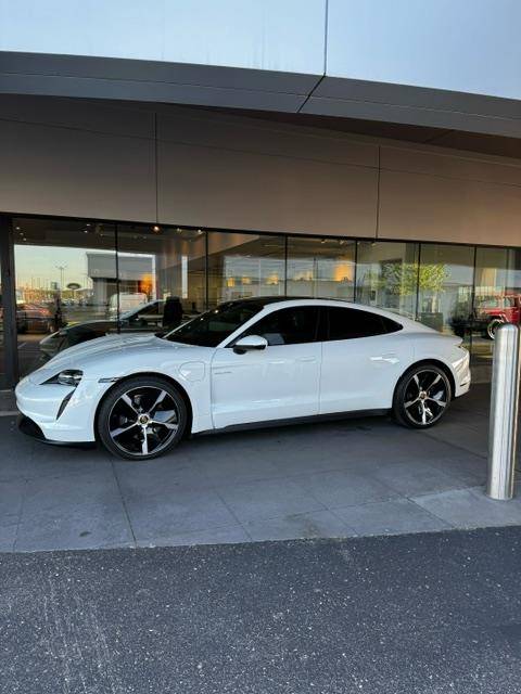 Porsche Taycan FS: 2021 Porsche Taycan image3