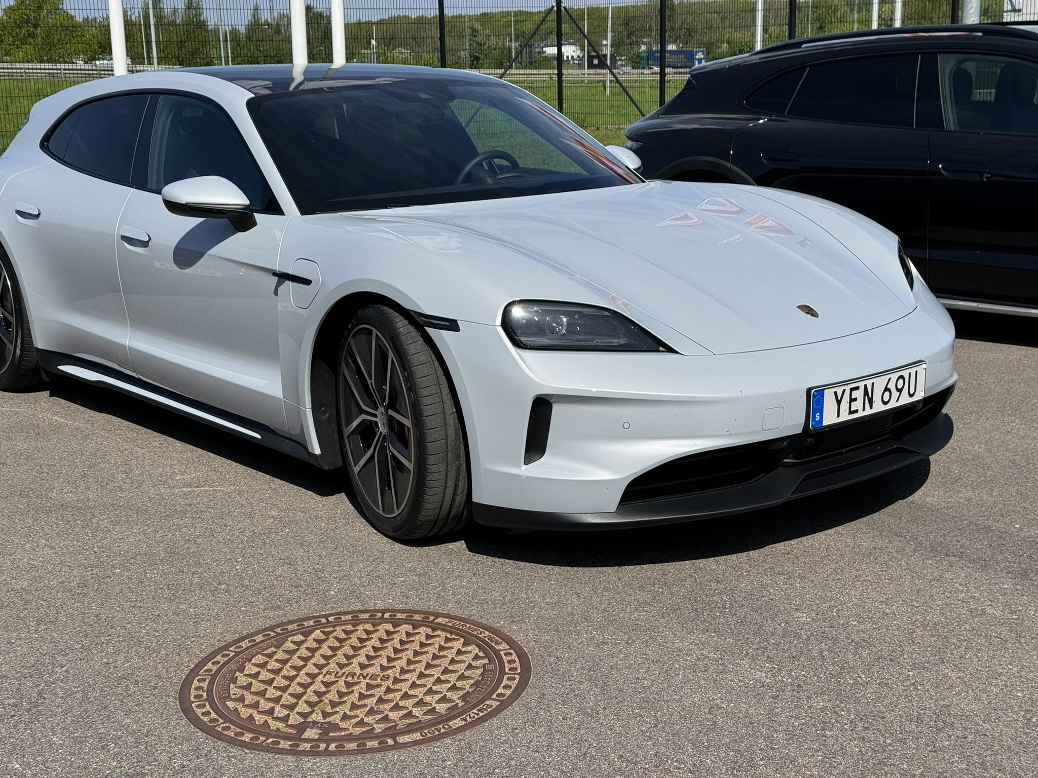 Porsche Taycan Some first impressions of new MY2025 Taycan test drive BA905B16-B004-475F-B93E-5538BC3D0C94_1_102_o