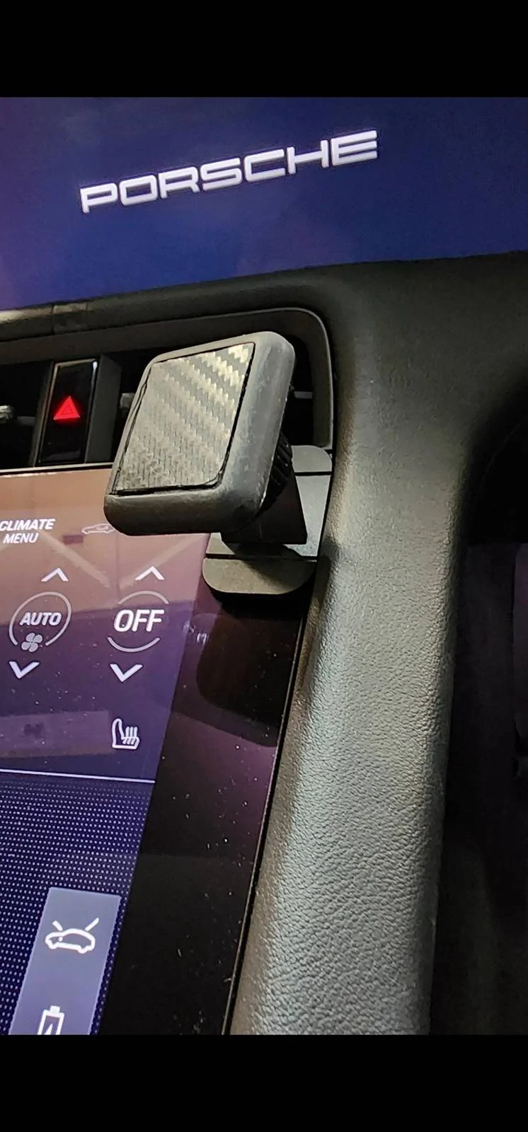 Porsche Taycan Phone holder? Screenshot_20240509_173513_Gallery