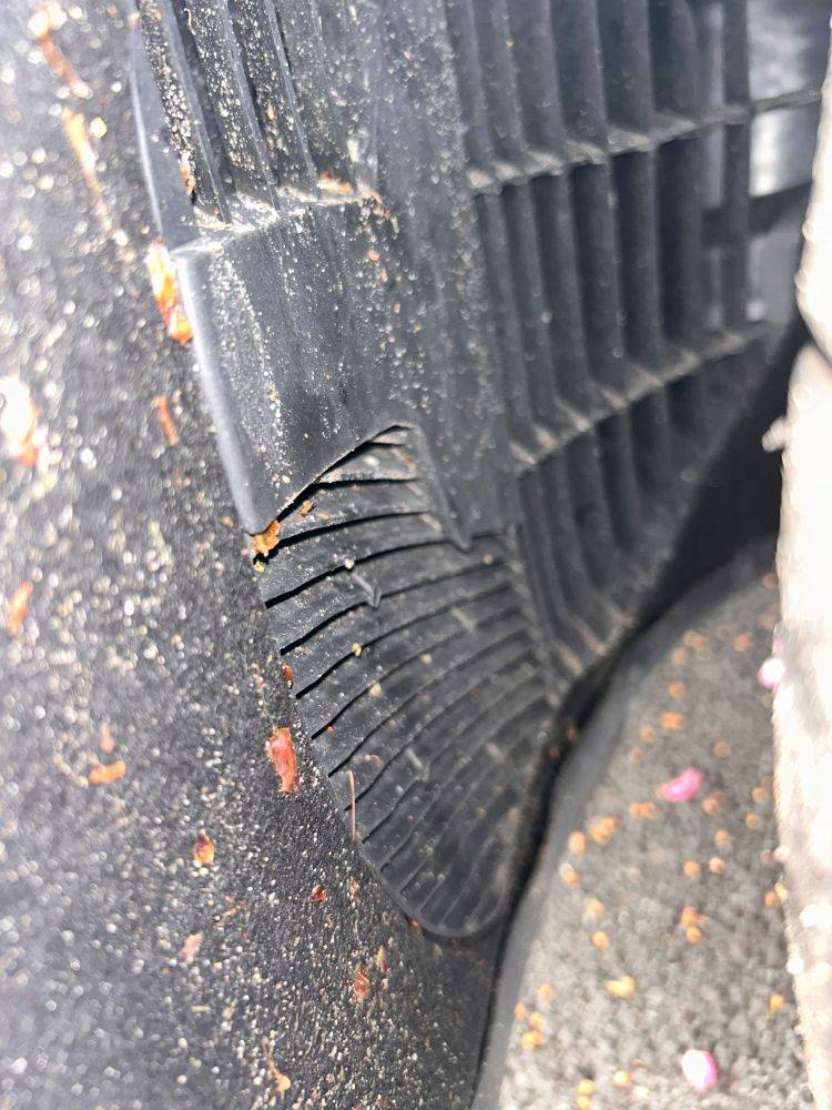 Porsche Taycan Cooling fan seized before