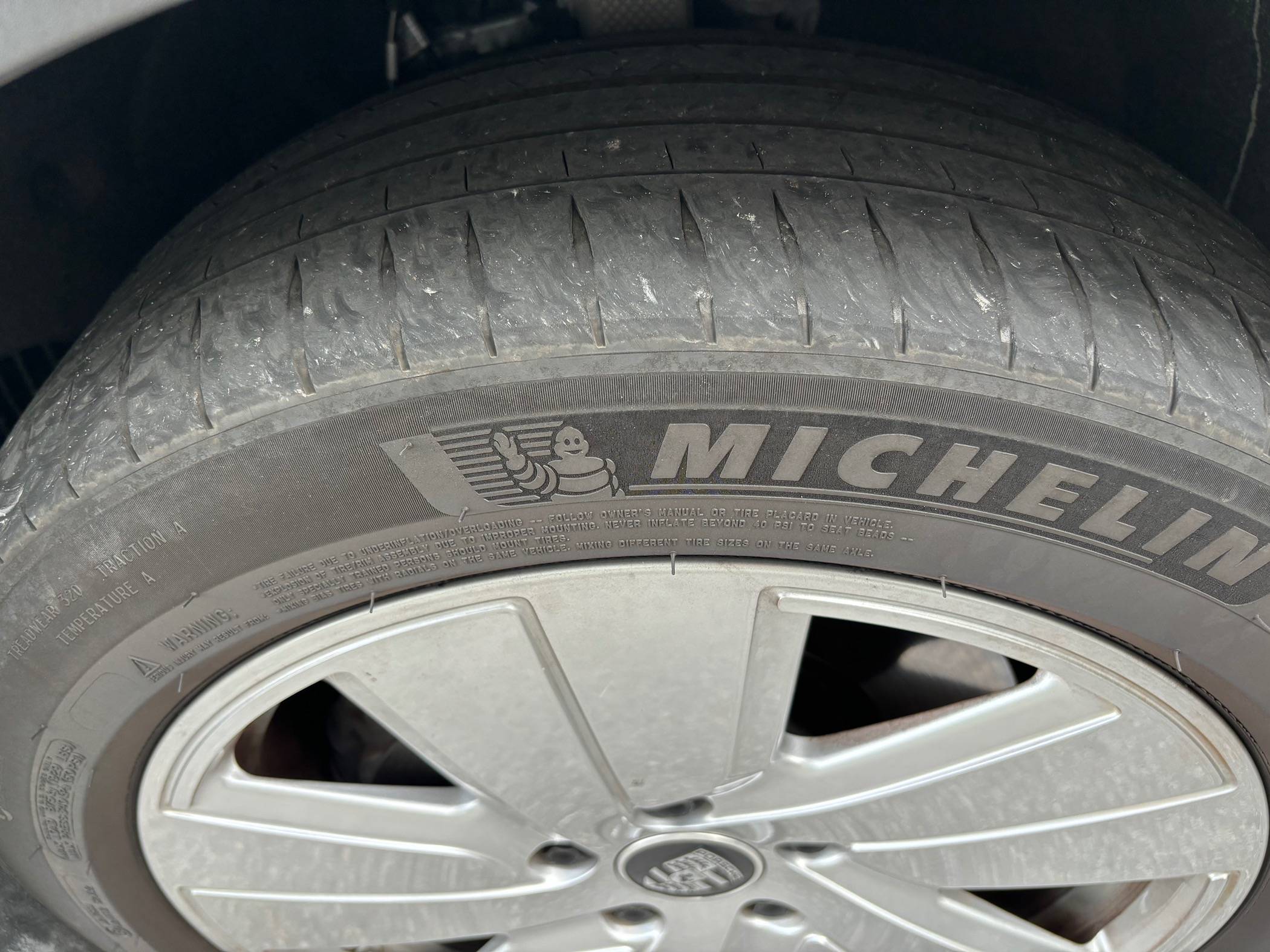 Porsche Taycan Do I need new tyres? IMG_1345
