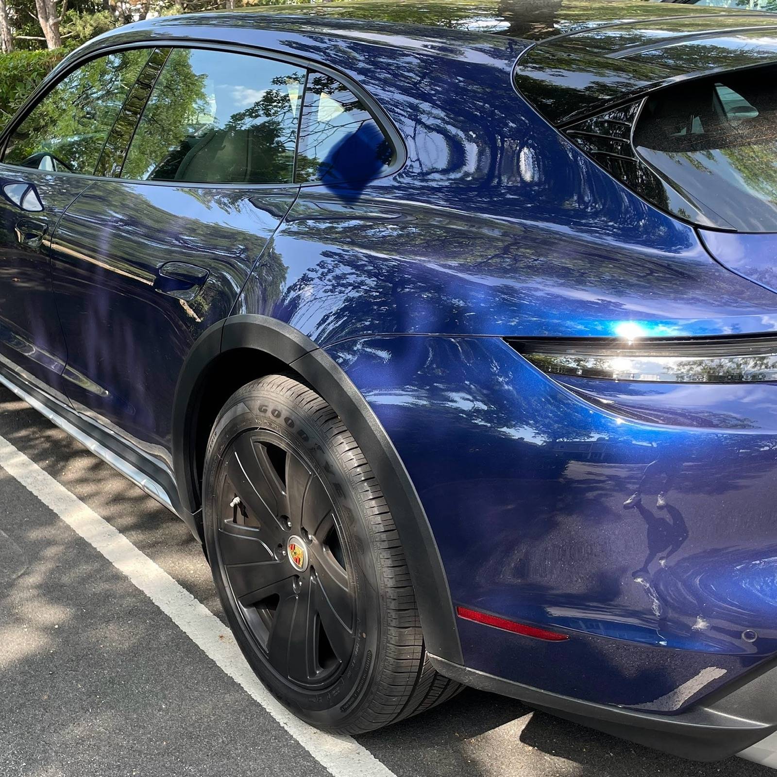 Porsche Taycan Polished base aero rims are tolerable. IMG_8908_Original