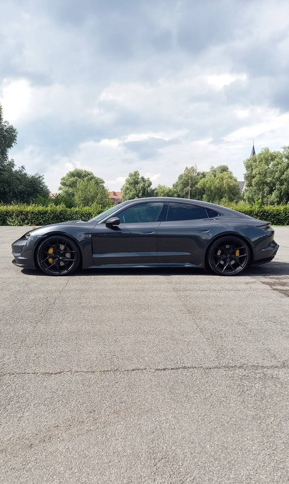 Porsche Taycan Satin matte wrap + Vossen HF5 IMG-20210804-WA0011