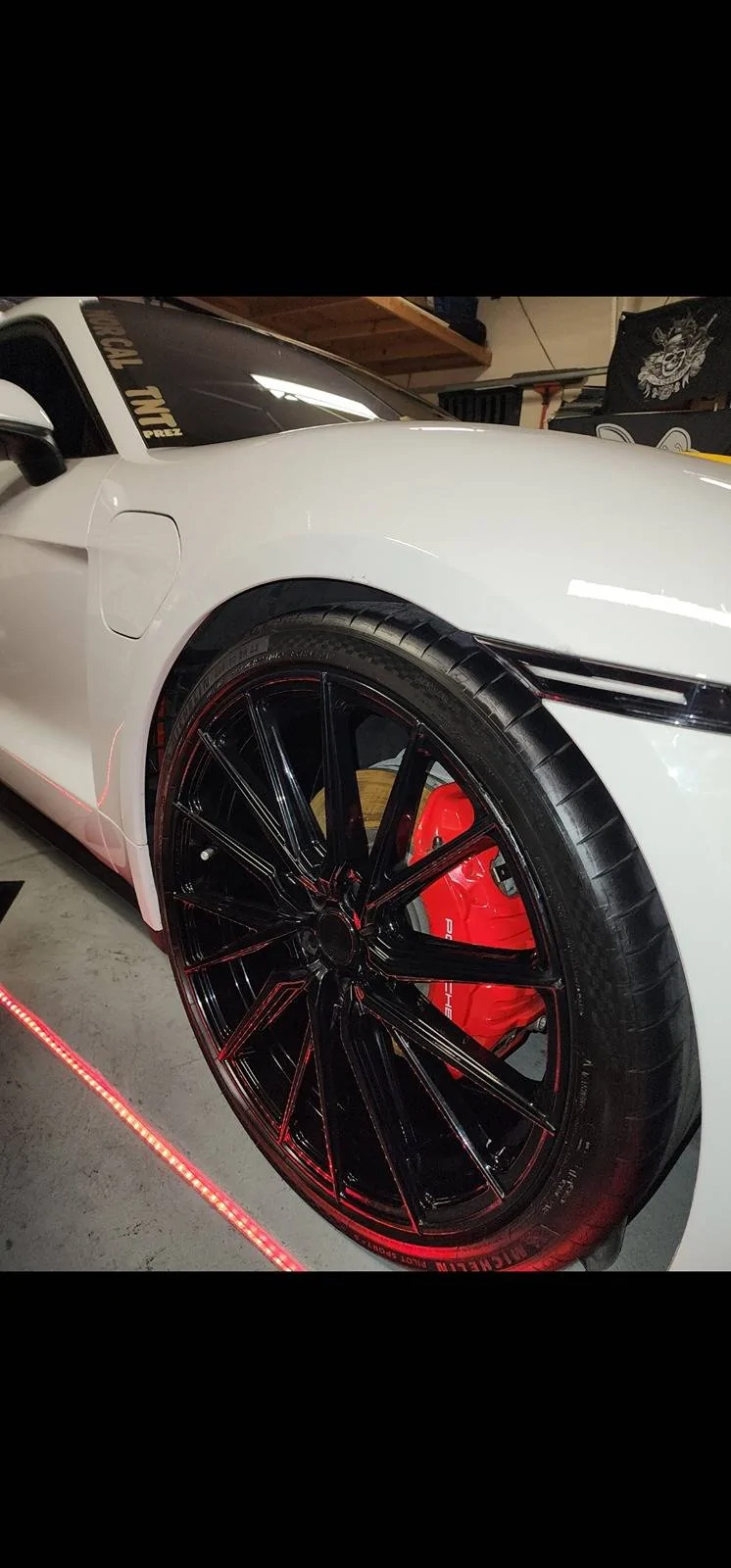 Porsche Taycan Midnight Purple PPF + 22" Vossen HF5 Screenshot_20240525_070133_Gallery