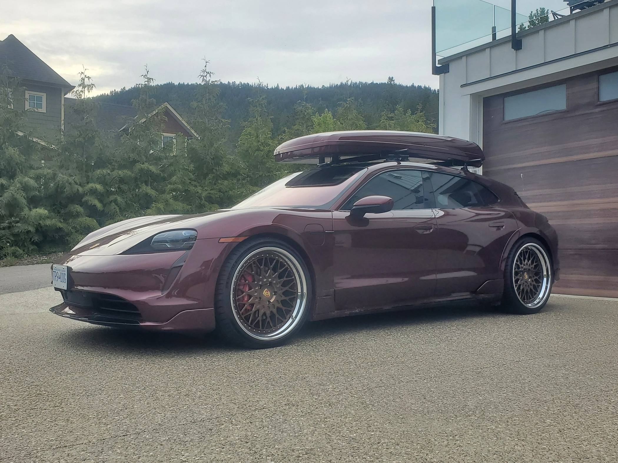 Porsche Taycan Satin matte wrap + Vossen HF5 20240527_192230