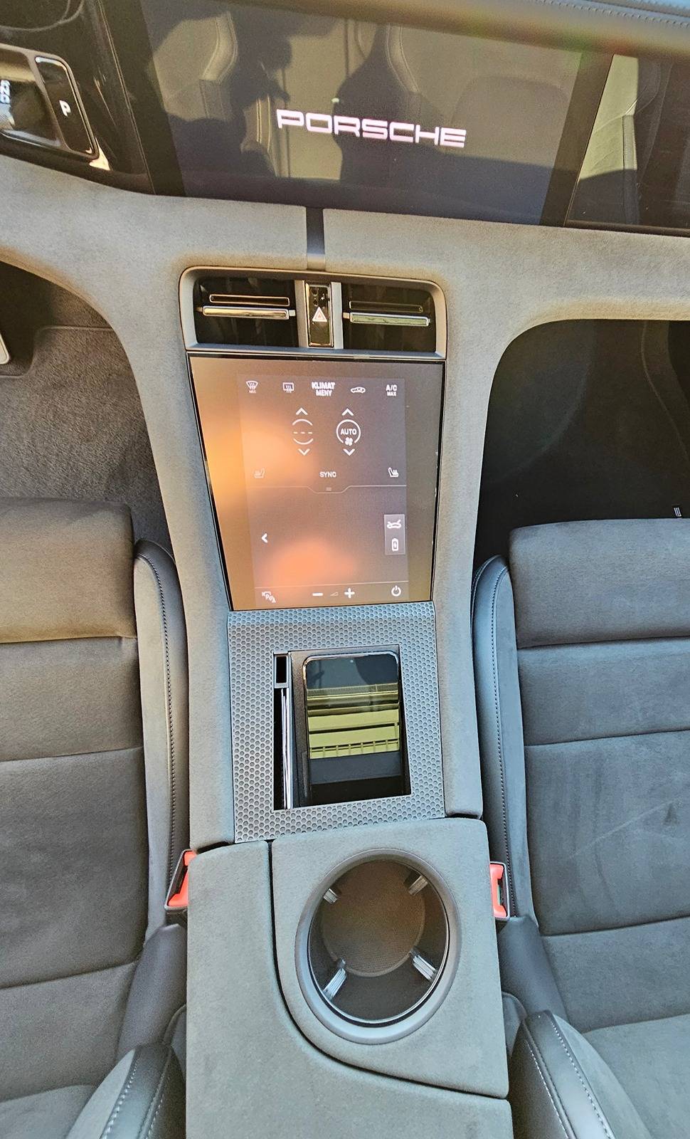 Porsche Taycan Phone box upgrade 20240518_191521