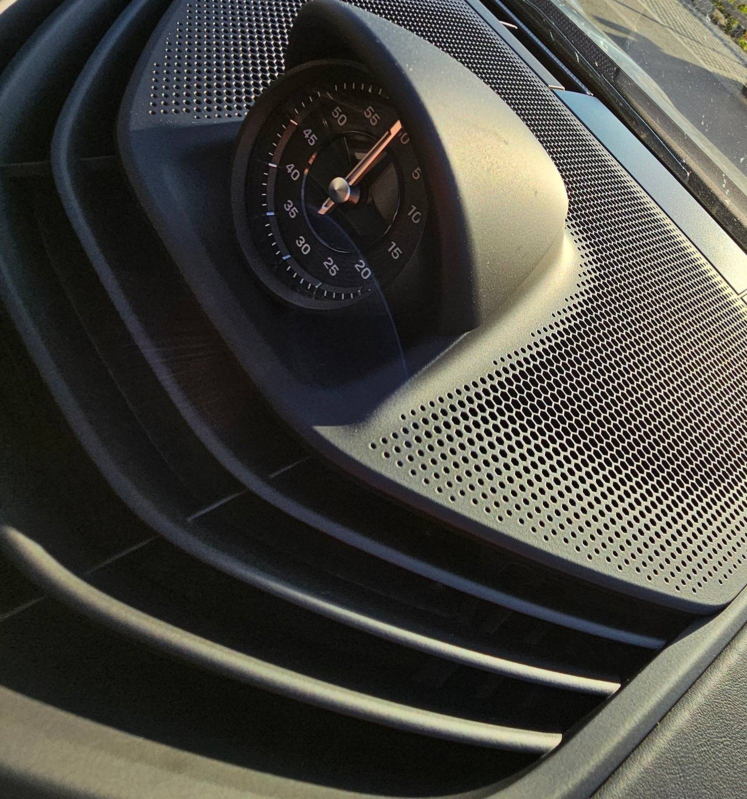 Porsche Taycan Phone box upgrade 20240518_191018