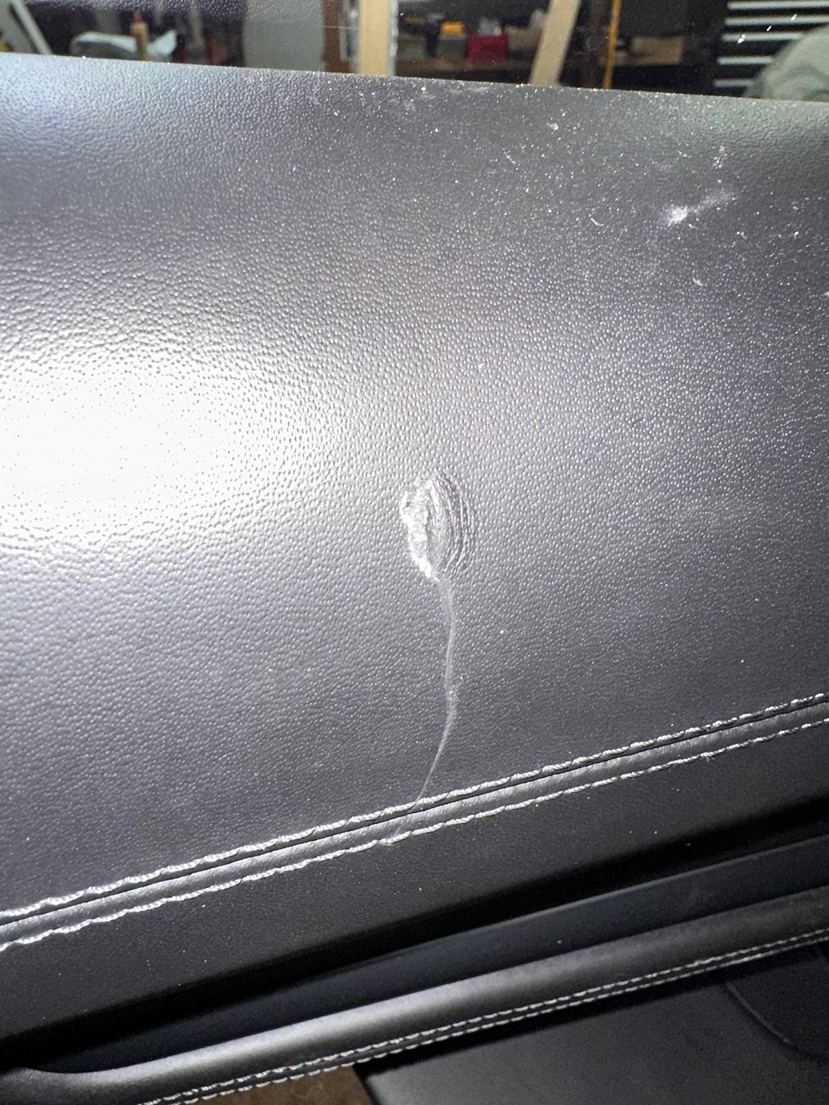 Porsche Taycan Leather Console cut IMG_2485