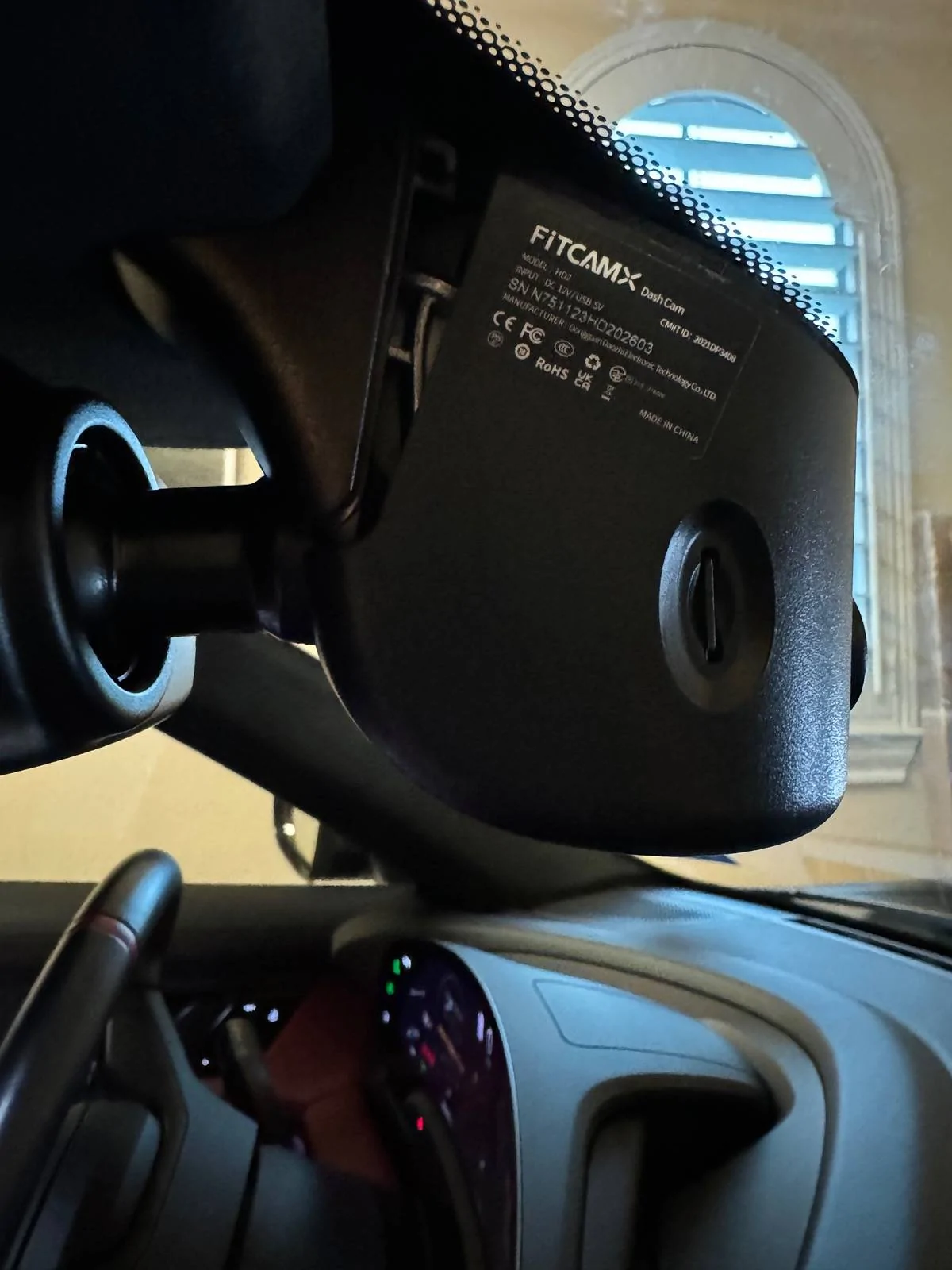 Porsche Taycan Fitcamx dashcam installation IMG_1418