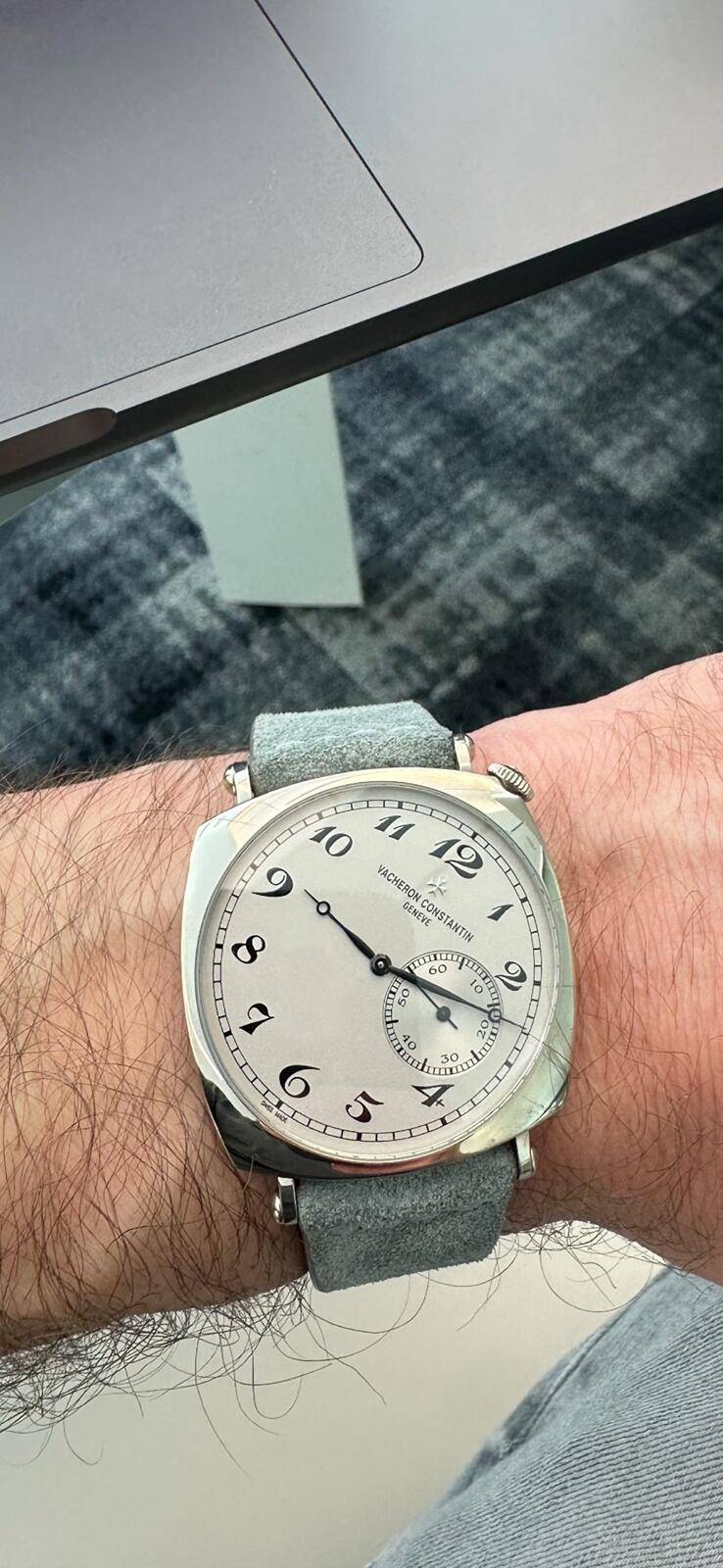 Porsche Taycan Watch collectors - let's talk watches here! IMG_0225