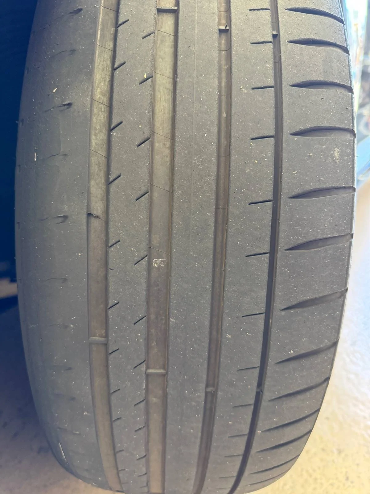 Porsche Taycan Taycan Problem - potential catastrophic tire failure IMG_4165