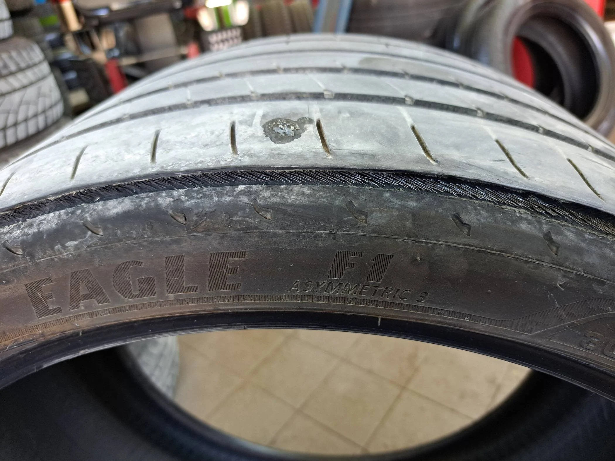 Porsche Taycan Taycan Problem - potential catastrophic tire failure 318F3602-1890-4F25-B2CF-D7A946D01512