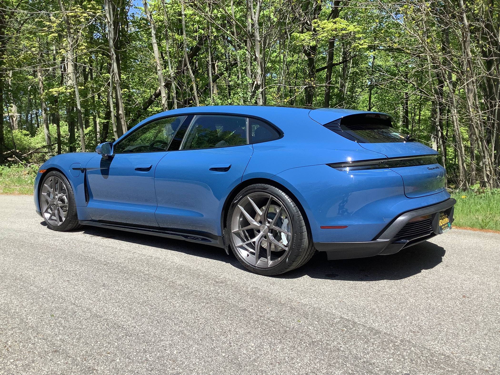Porsche Taycan Neptune Blue GTS ST on Forgeline VX1 Wheels in Transparent Smoke IMG_0647