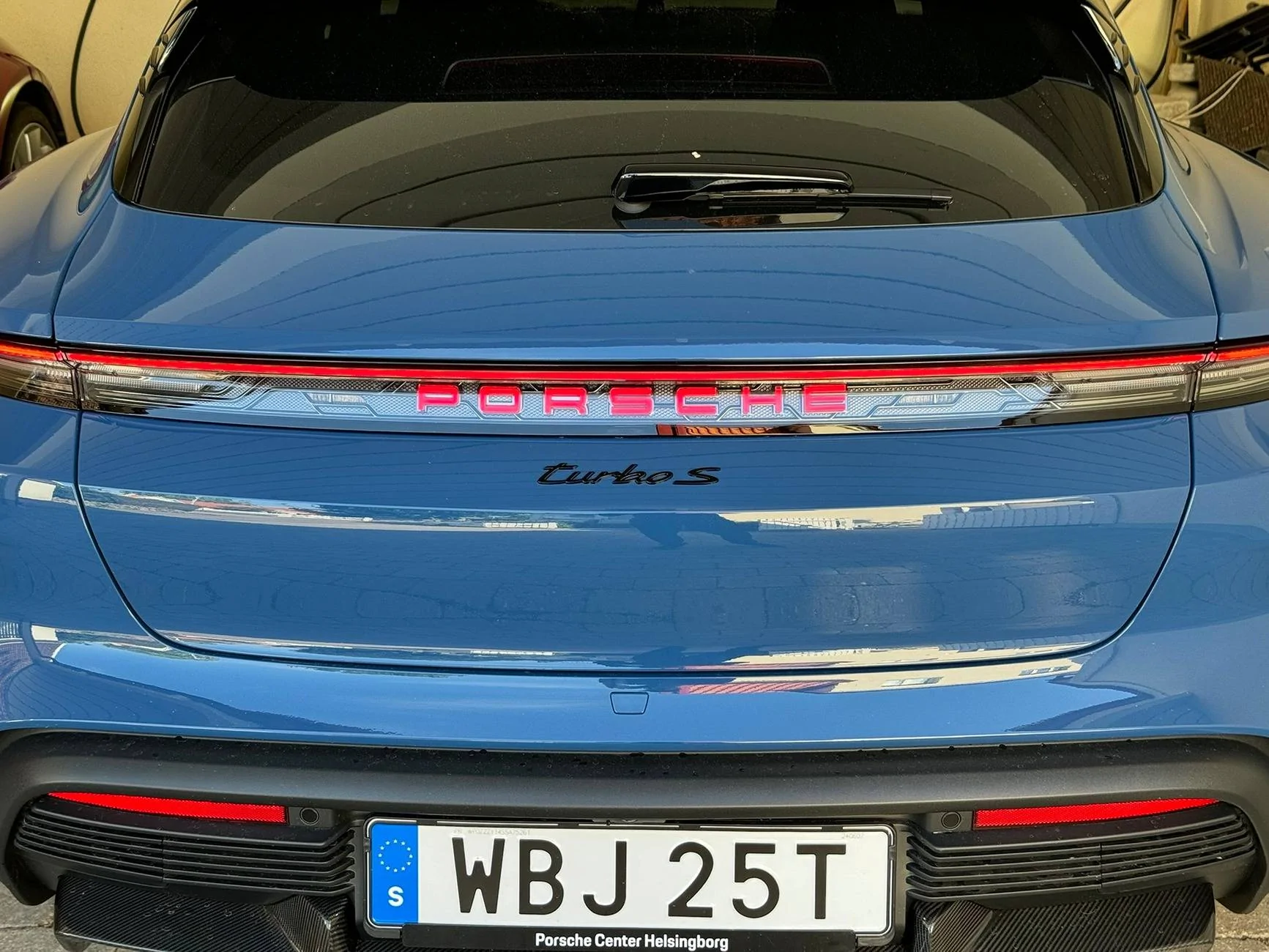 Porsche Taycan Goodbye Taycan, hello 2025 Taycan Turbo S Cross Turismo IMG_0891