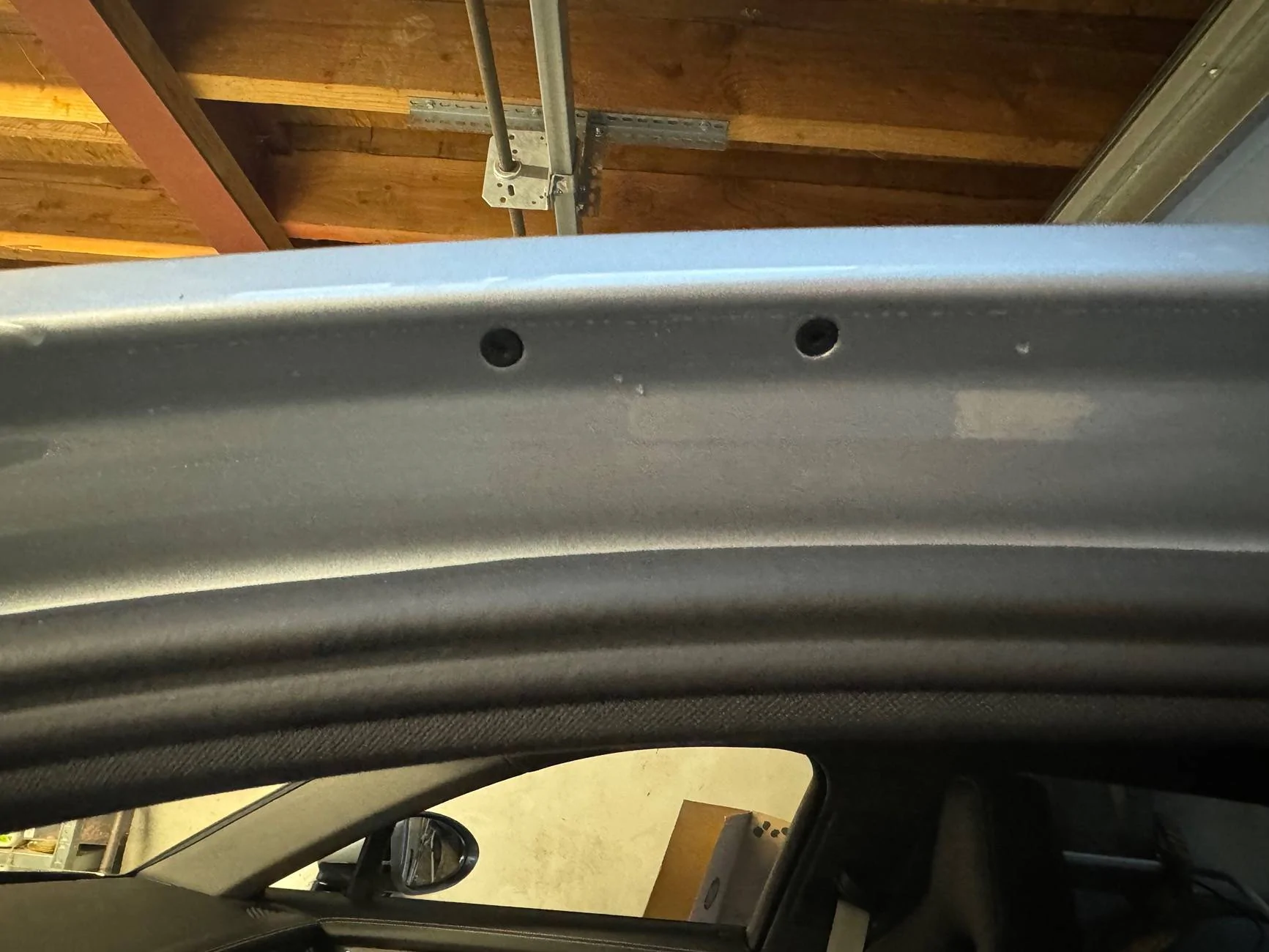 Porsche Taycan Thule clamp style roof bars IMG_1706