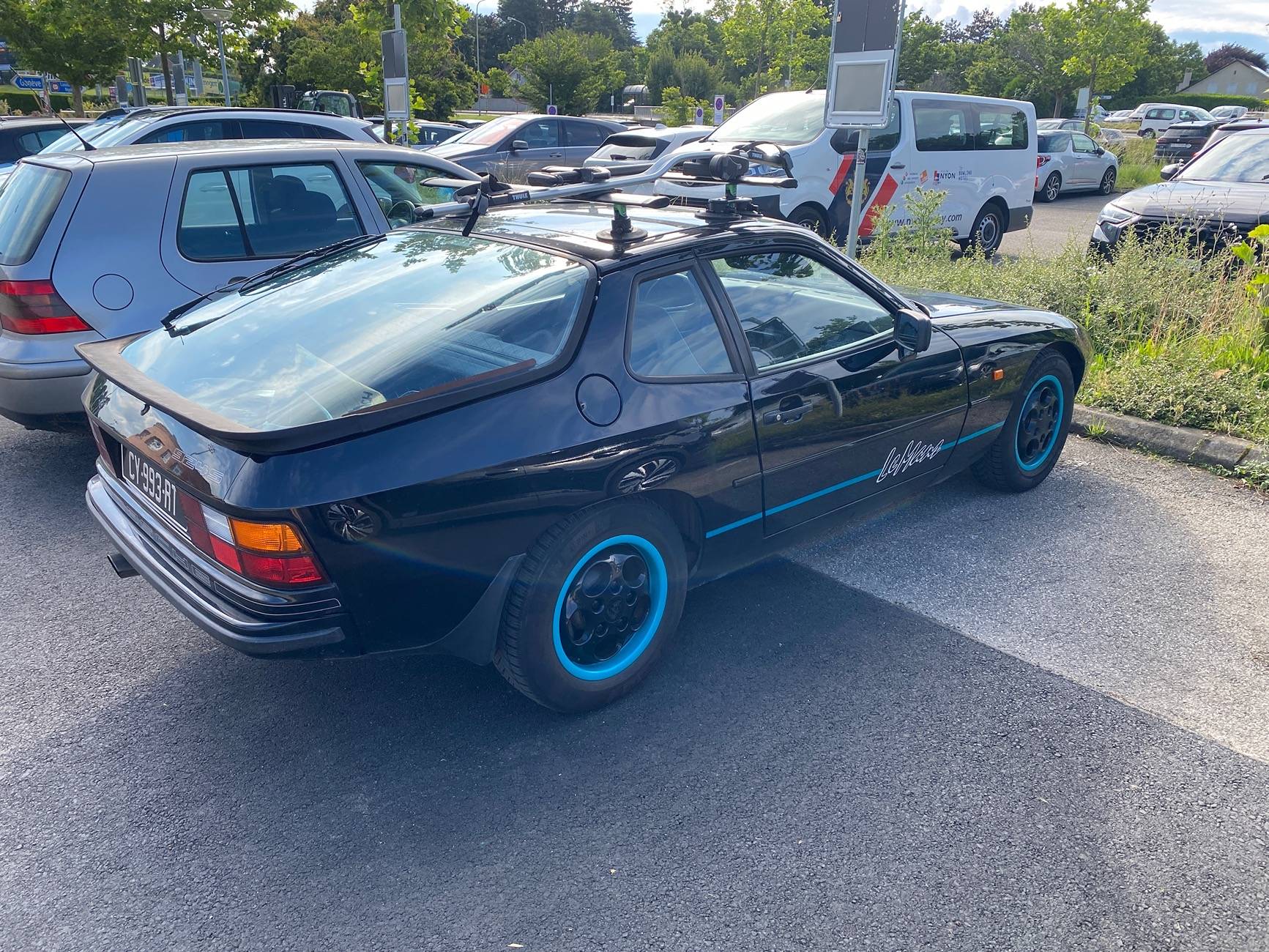 Porsche Taycan Encountering Rare Porsches IMG_8304.JPG