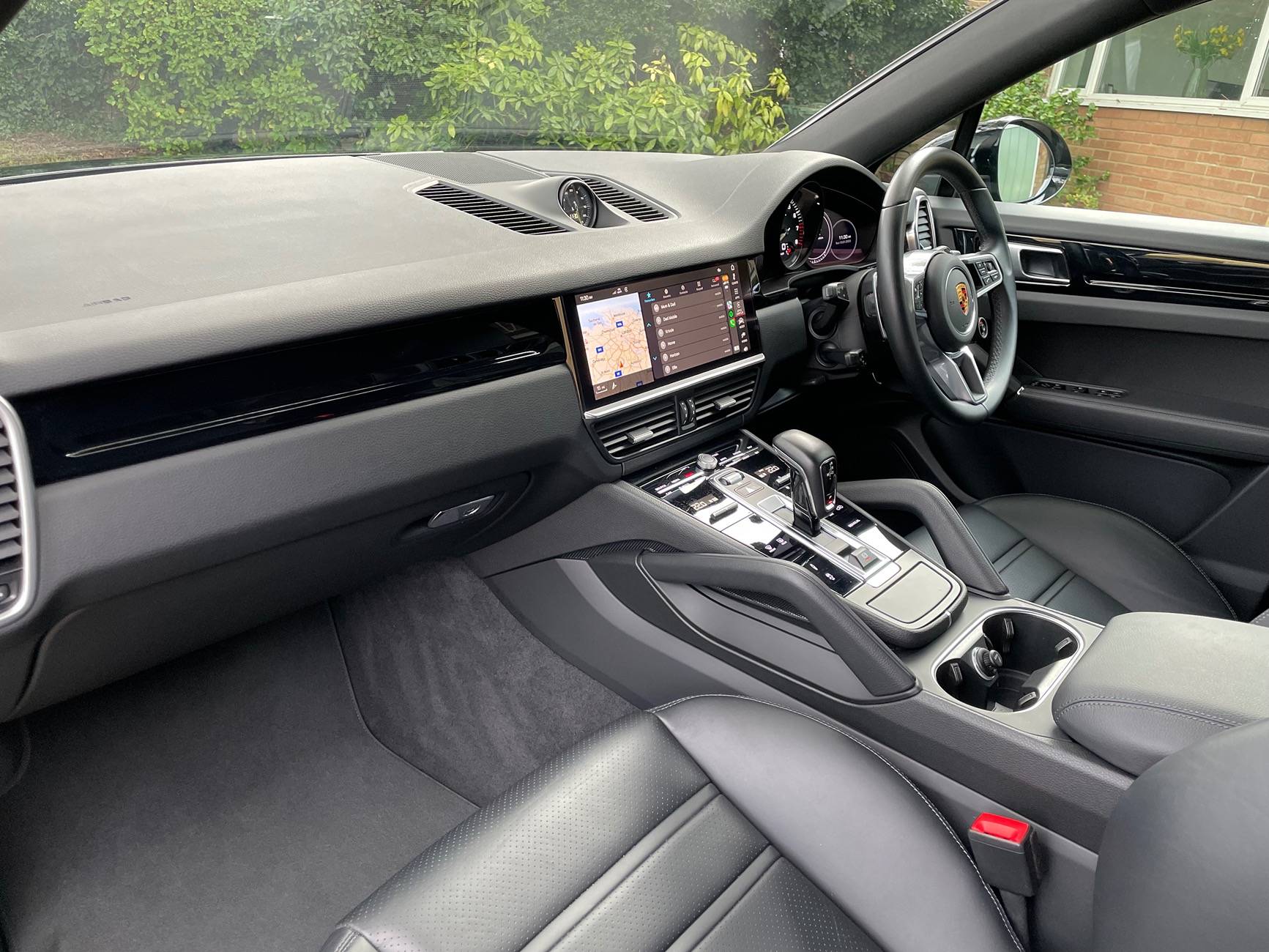 Porsche Taycan Cayenne E-Hybrid Coupe IMG_3573