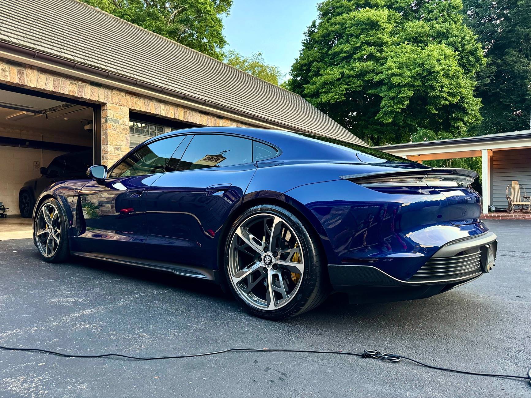 Porsche Taycan Gentian Blue Sedan w/ 21” Cross Turismo Wheels IMG_9199