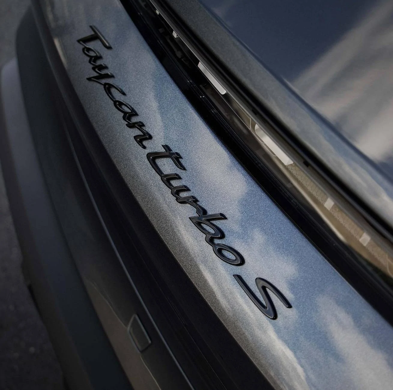 Porsche Taycan 🎨 PTS: PAINT TO SAMPLE Taycan Club & Photos Thread 1000043566