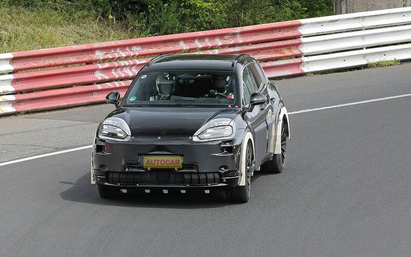 Porsche Taycan Cayenne EV IMG_3423