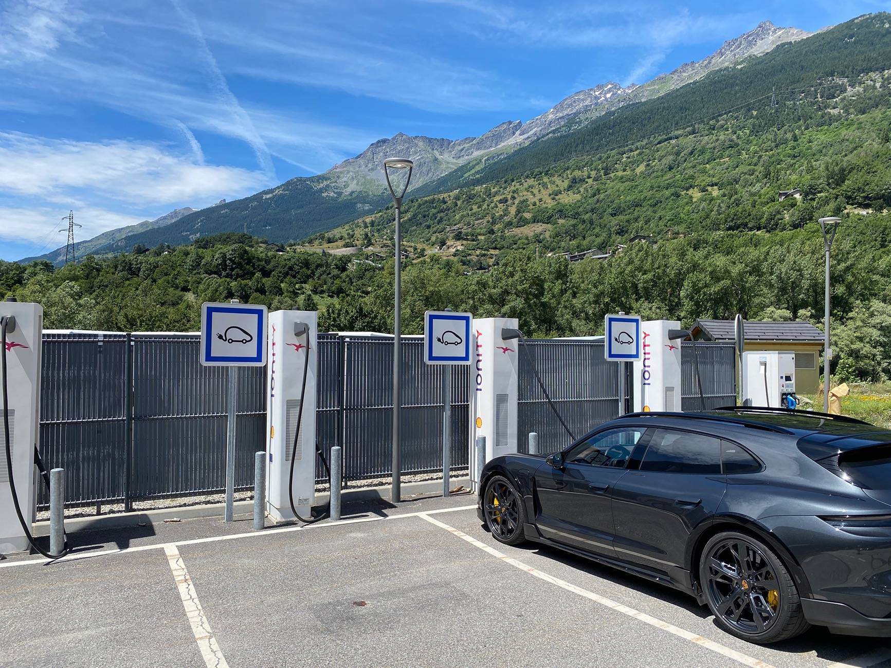 Porsche Taycan Road trip report - Norfolk (UK) to Switzerland in Taycan Turbo S IMG_8362.JPG