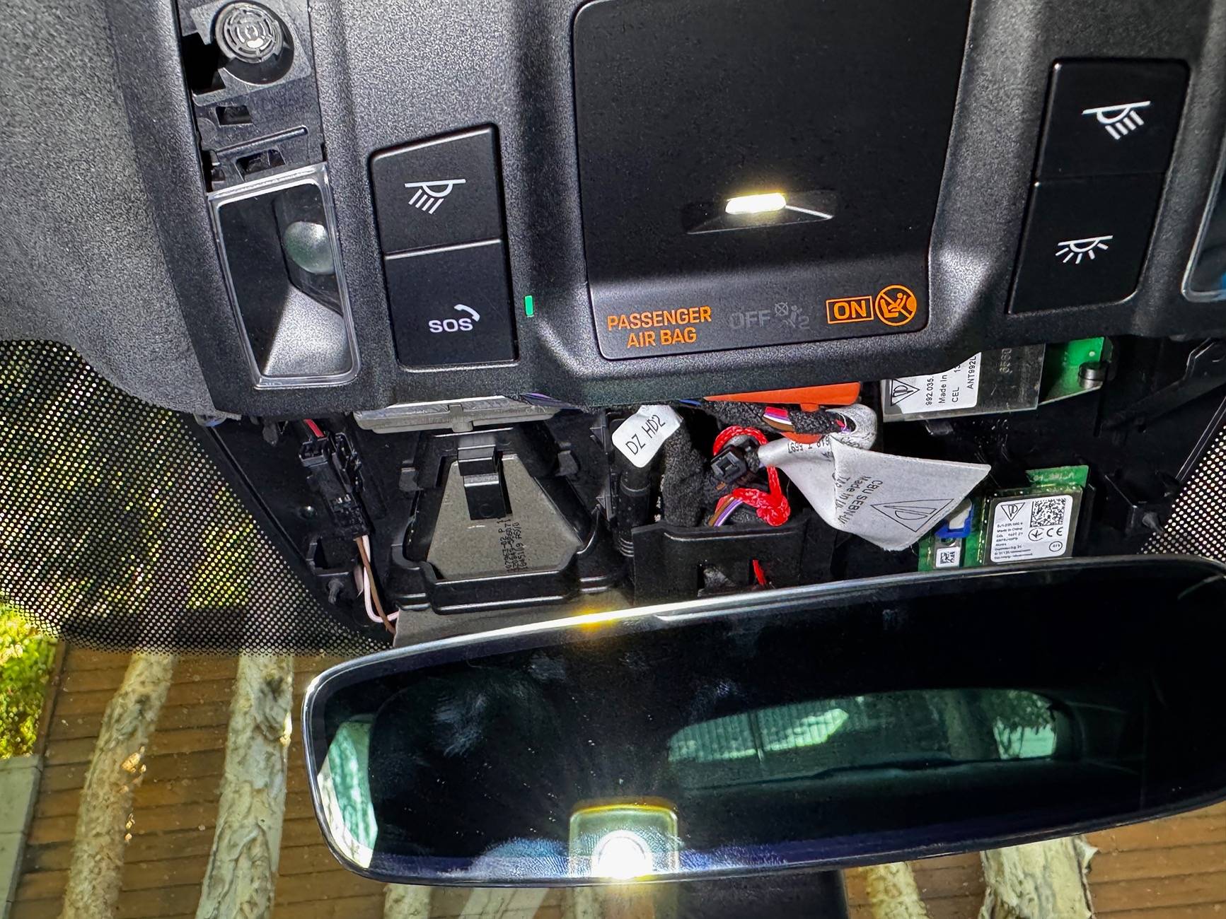 Porsche Taycan Fitcamx dashcam installation 1721089916368-4m