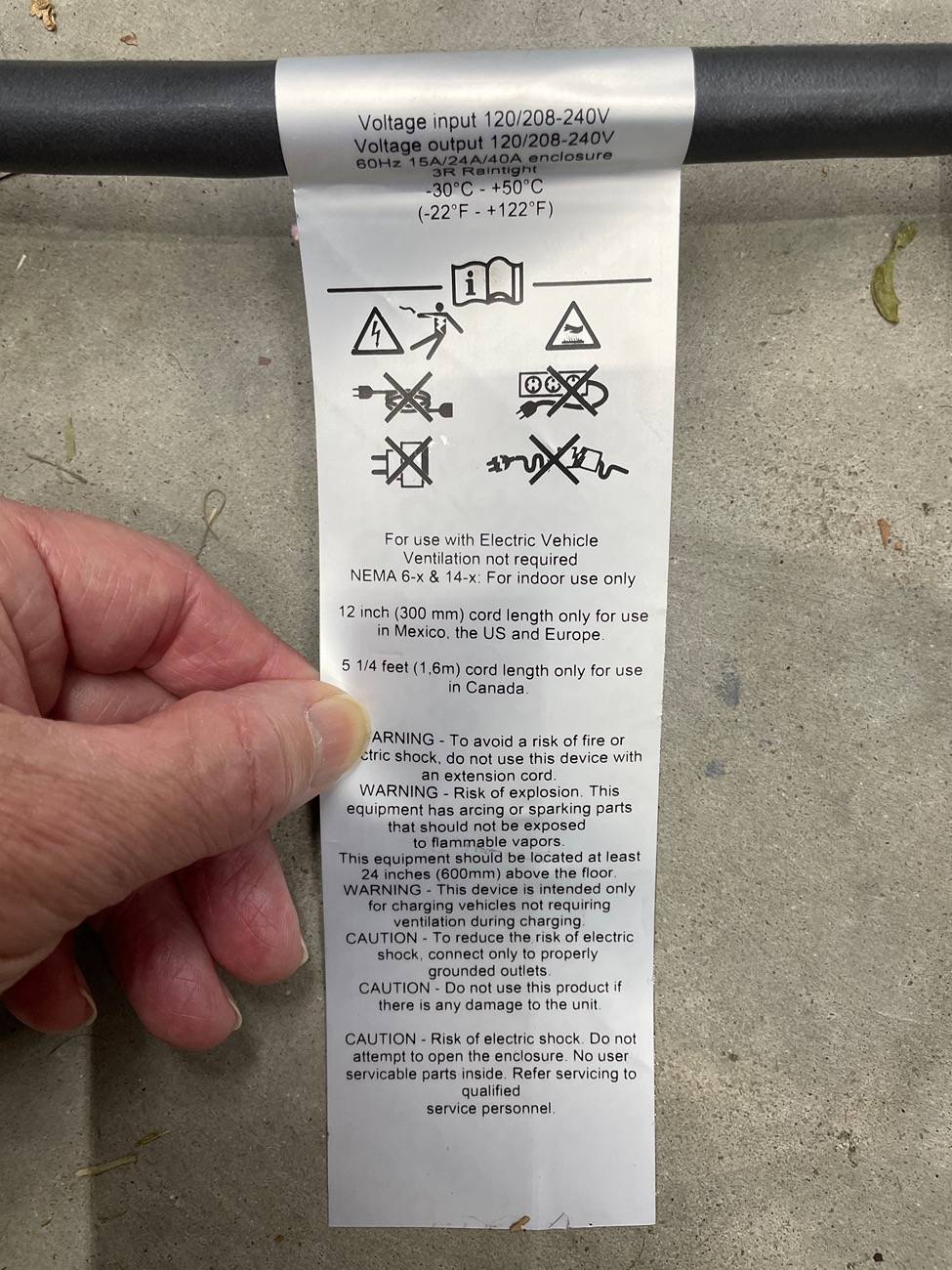 Porsche Taycan Charger Recall Disappeared! IMG_1333