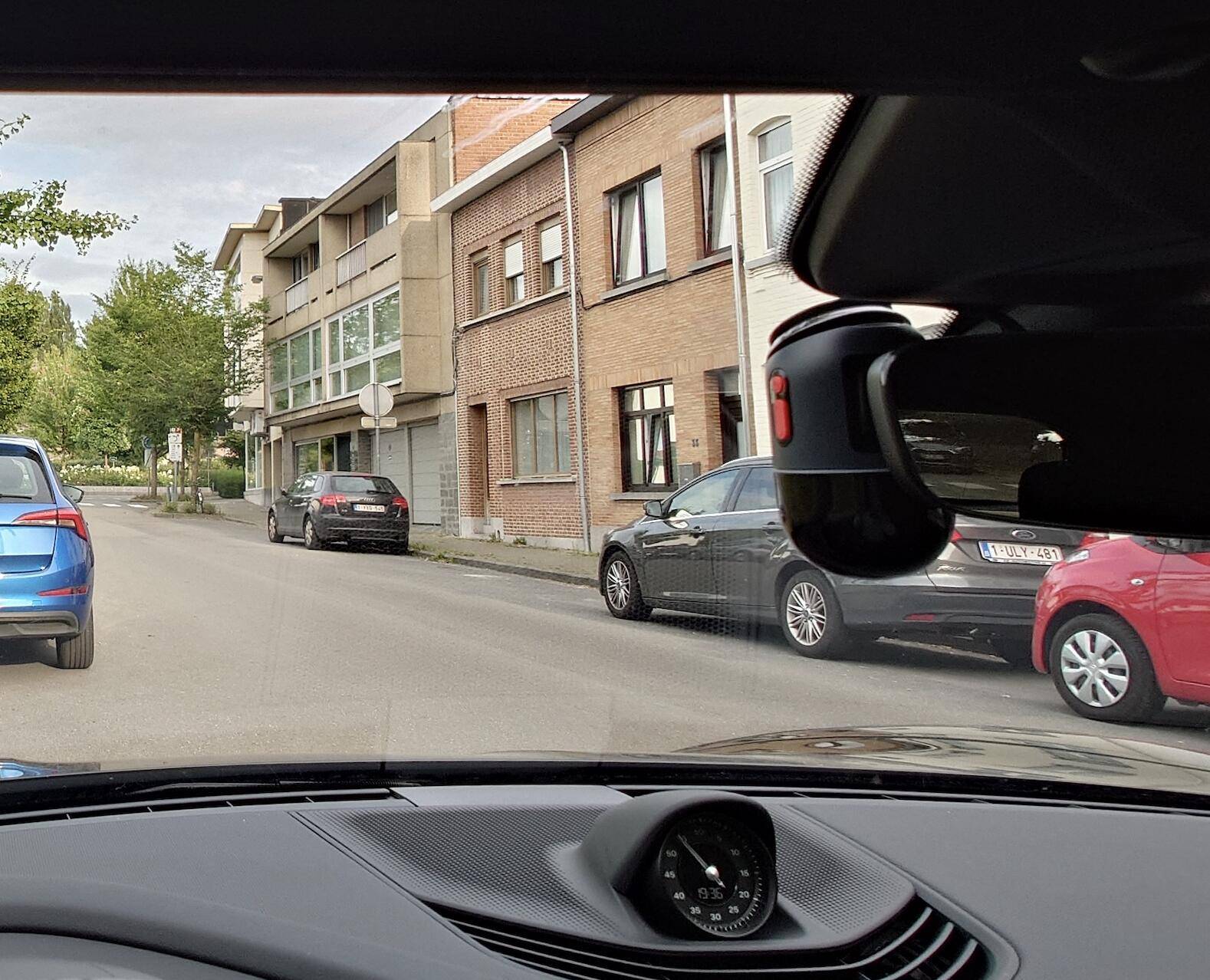 Porsche Taycan Another dash cam installation : 70mai Omni Screenshot 2024-07-22 at 20.59.57
