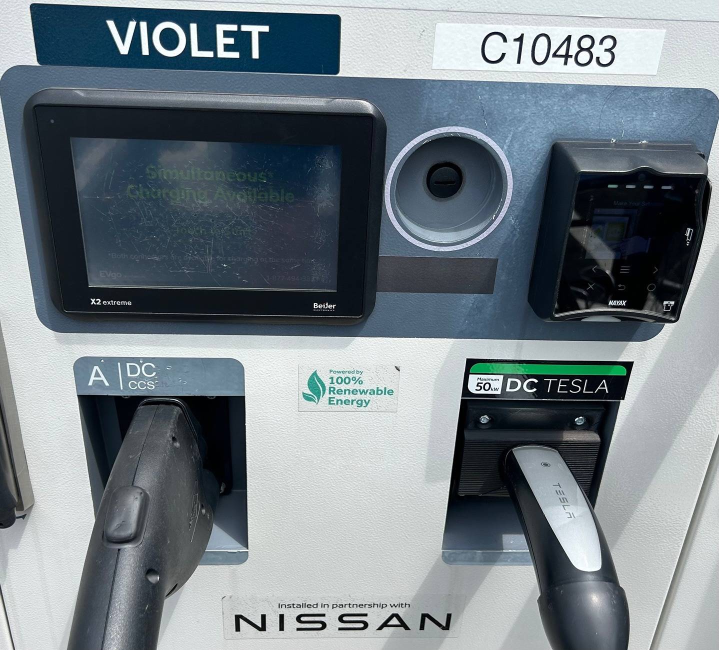 Porsche Taycan Clarification on gen1 Taycans charging at 800v stations in US IMG_6843