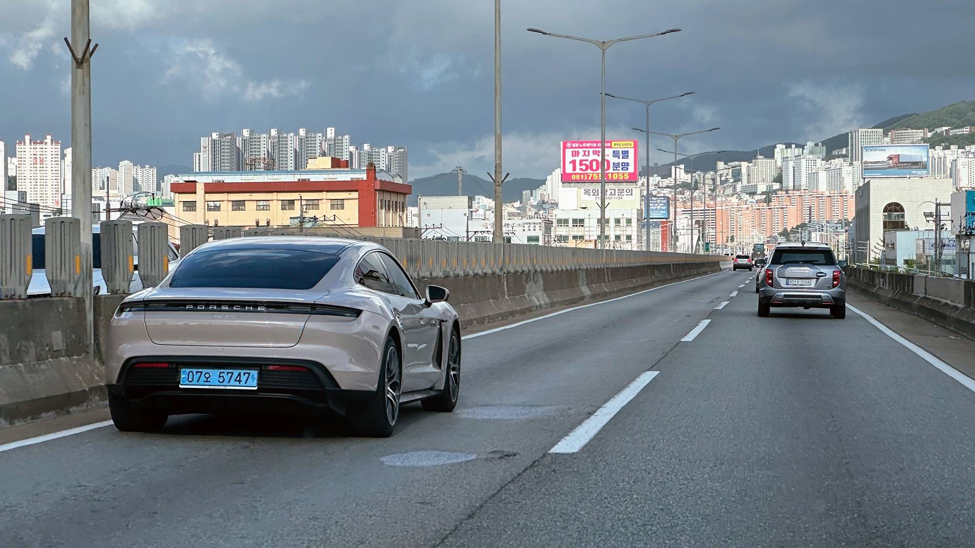 Porsche Taycan South Korea 2024 IMG_2842