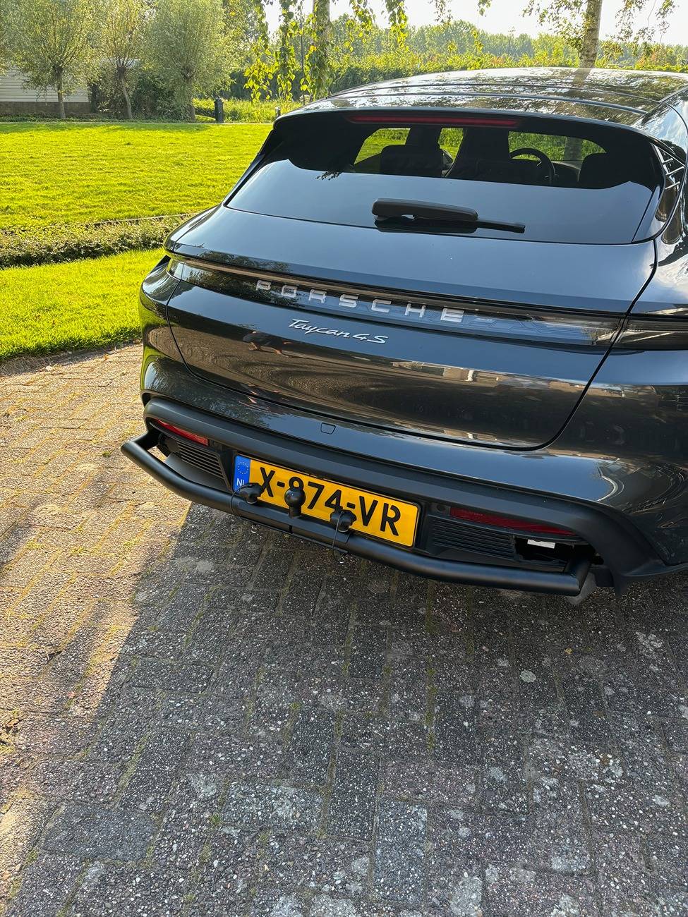 Porsche Taycan Defect bike carrier- NO guaranty says porsche IMG_8350