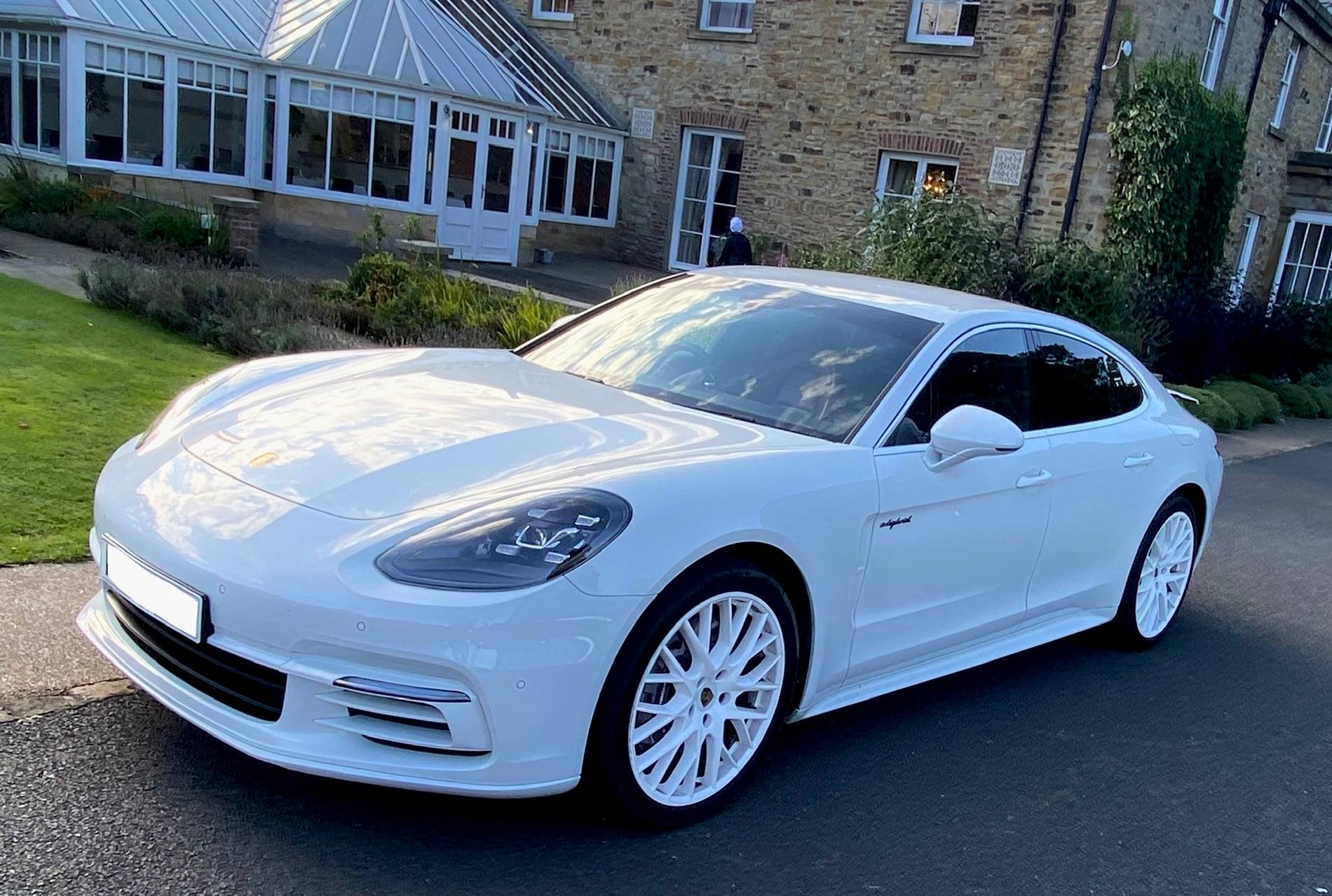 Porsche Taycan I painted my Mission E wheels white. IMG_5123