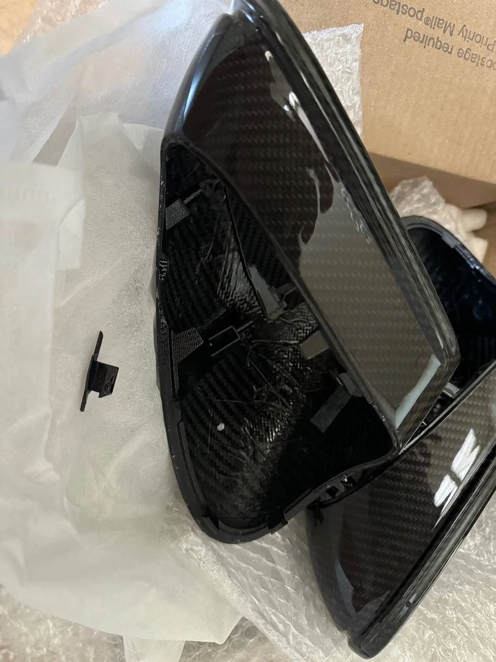 Porsche Taycan Upgrade to carbon fiber mirrors IMG_1548