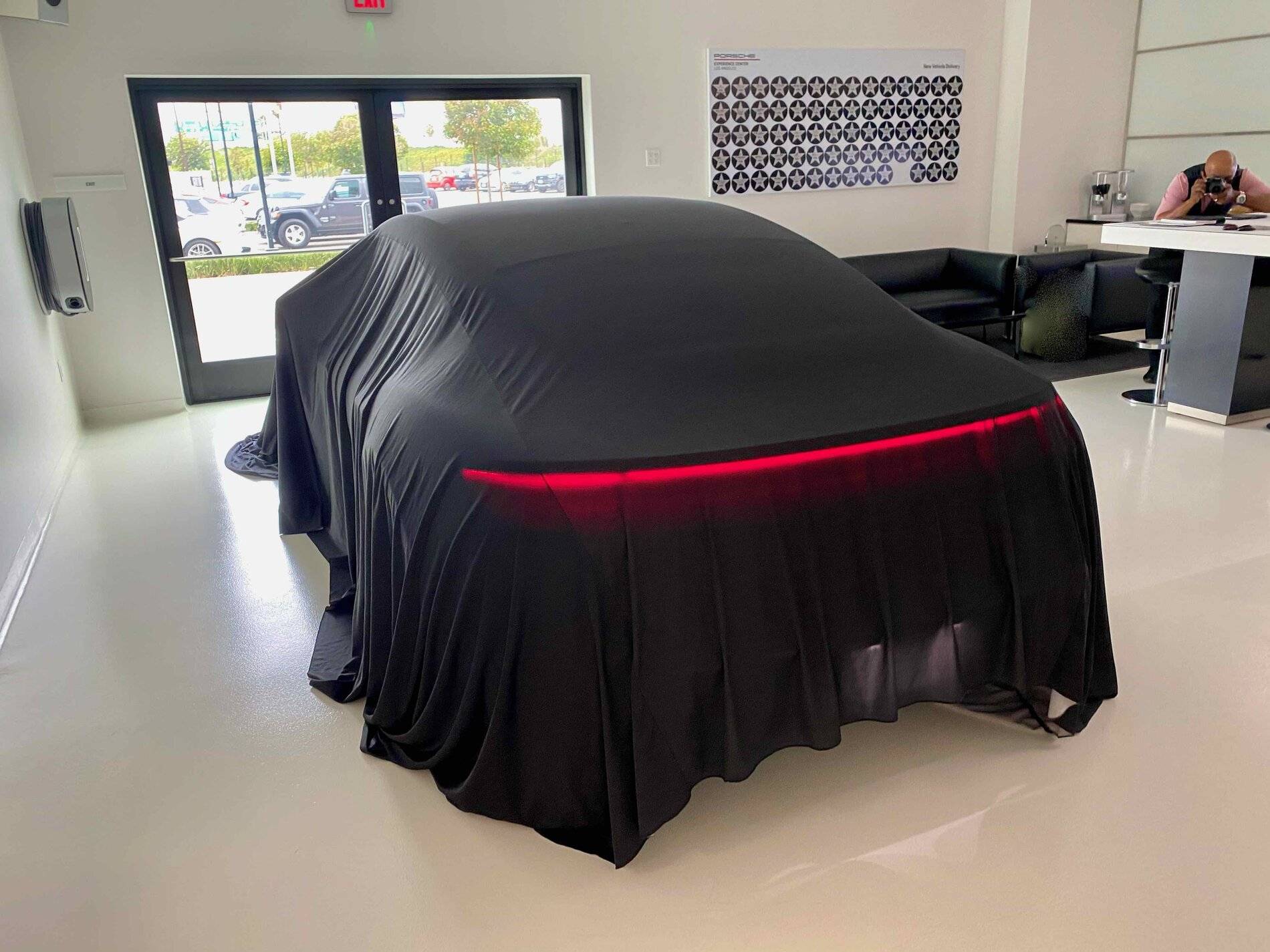 Porsche Taycan Porsche Experience Center (PEC) LA Taycan Delivery Experience IMG_1219 (1)
