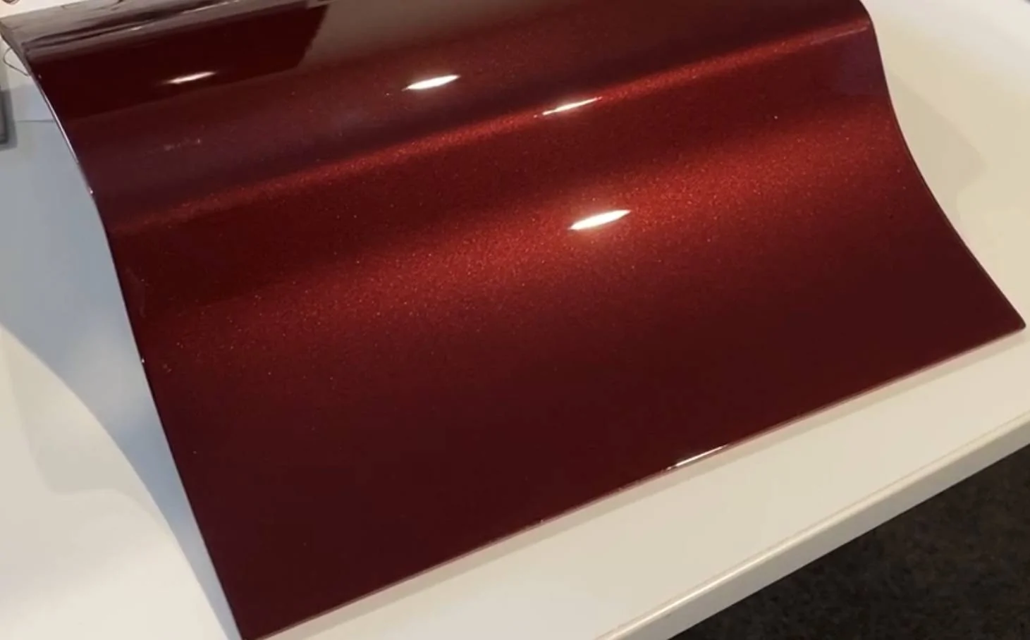 Porsche Taycan Cherry Metallic Taycan 216FD6B6-6C24-49F6-B756-2EB21AEC3647